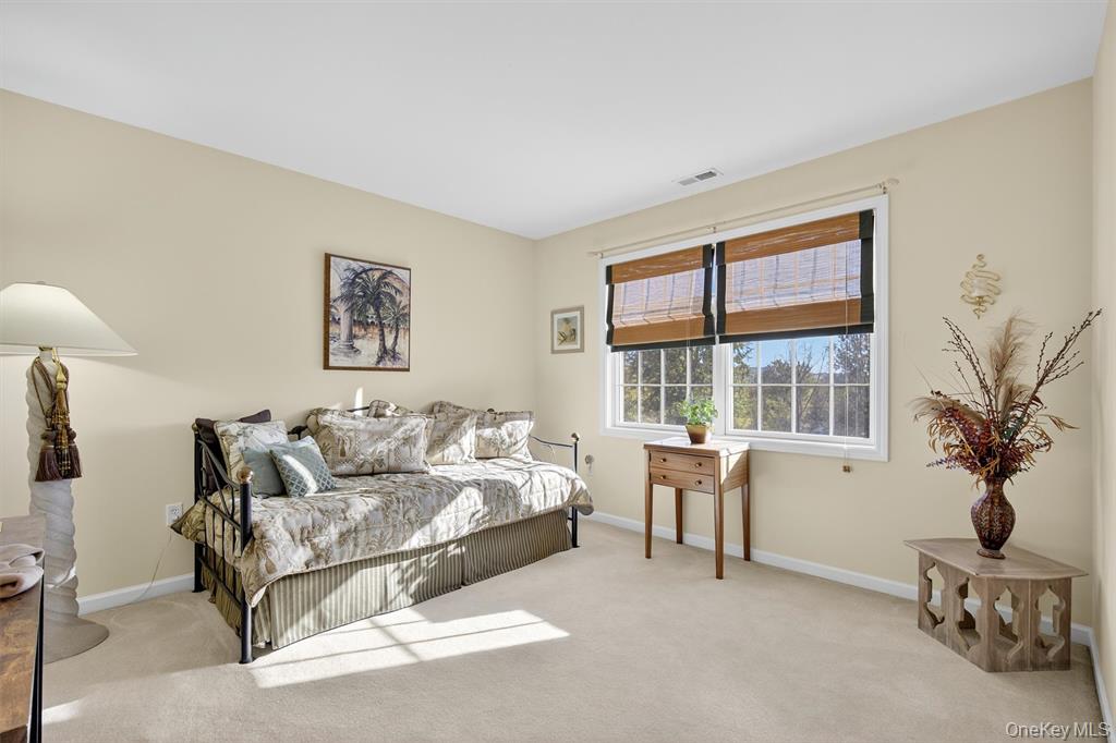 Hopewell Junction, New York, 12533, United States, 4 Bedrooms Bedrooms, ,3 BathroomsBathrooms,Residential,For Sale,1984445