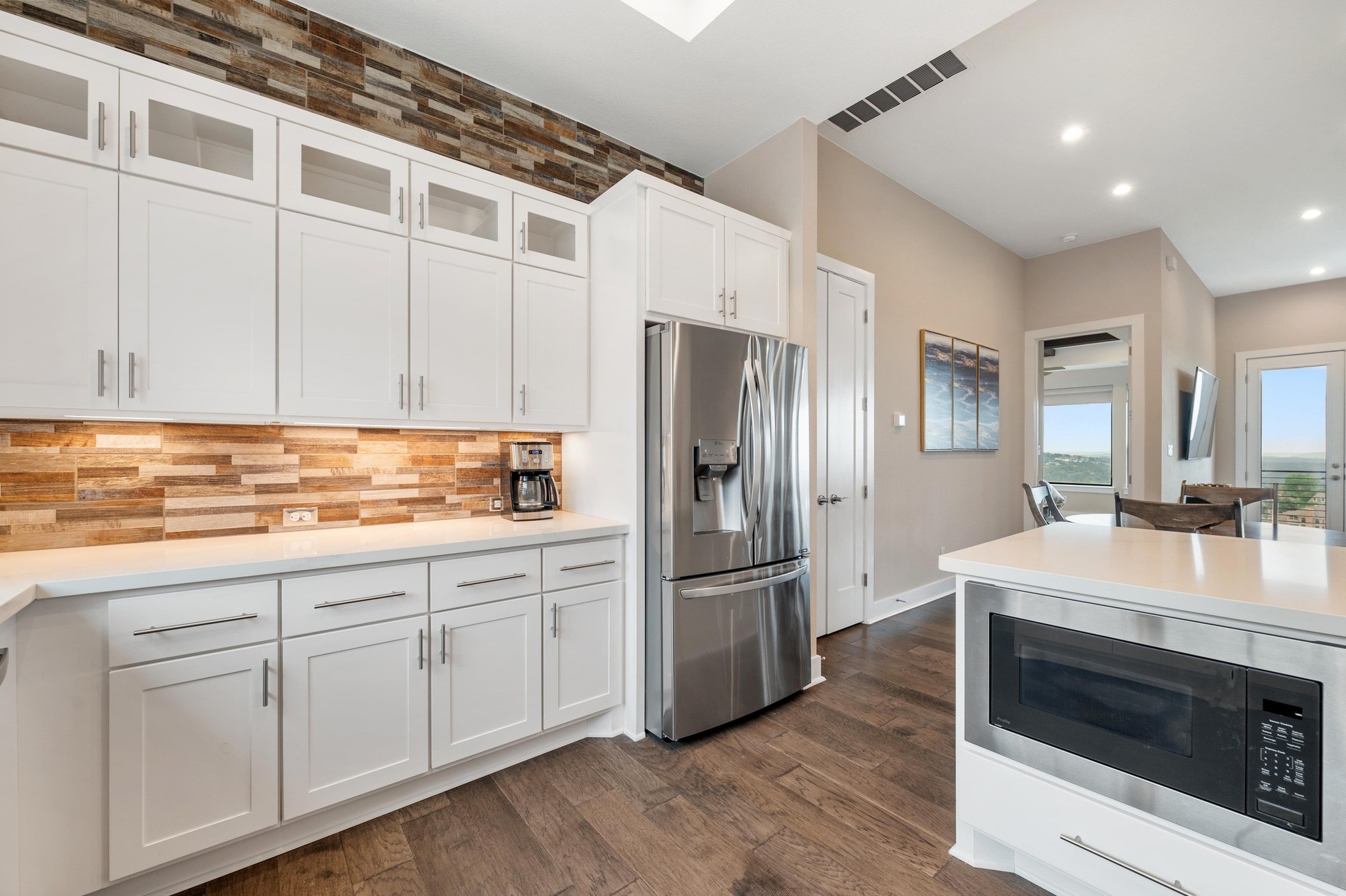 Austin, Texas, 78738, United States, 3 Bedrooms Bedrooms, ,3 BathroomsBathrooms,Residential,For Sale,1907781