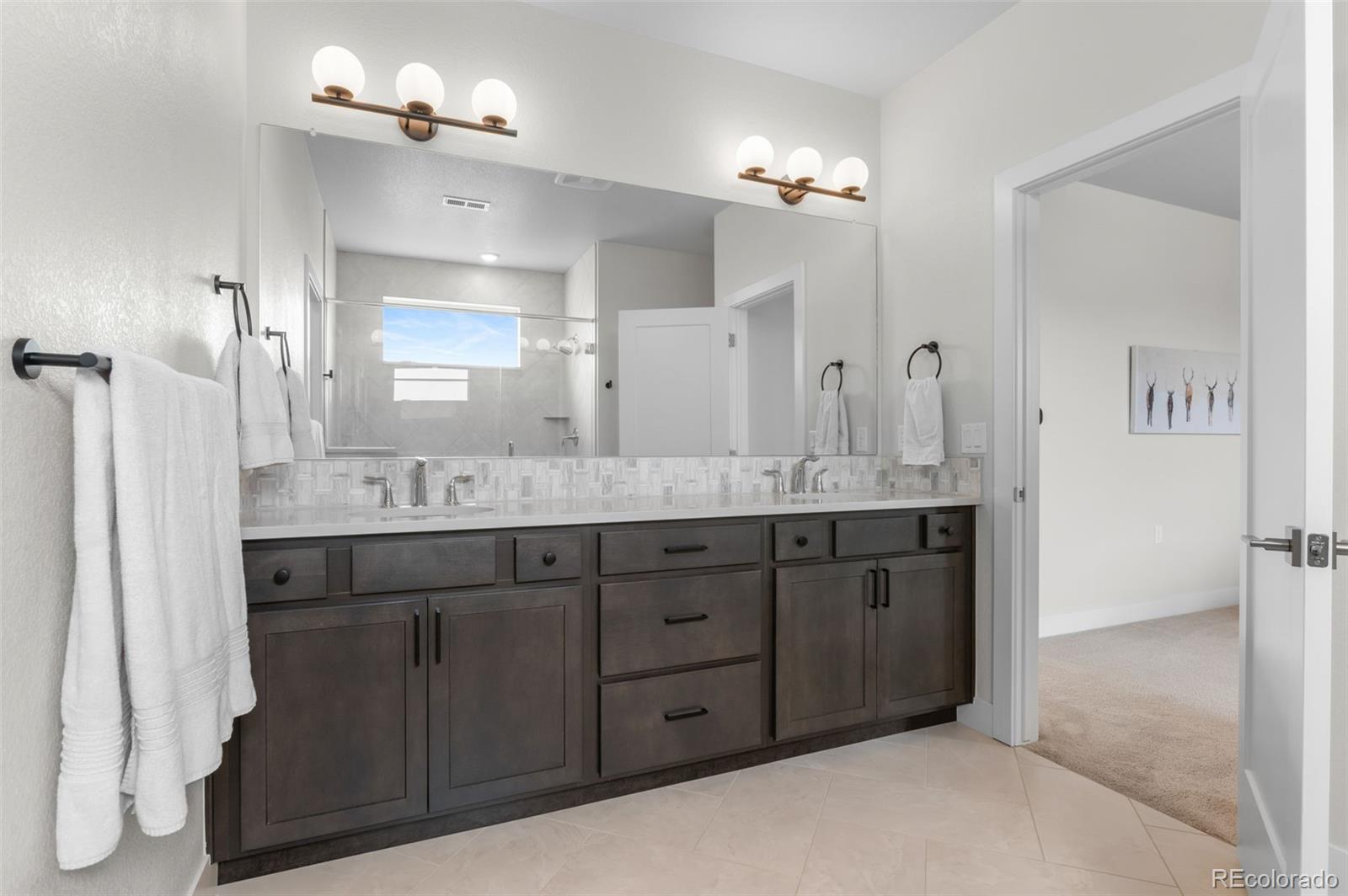 Littleton, Colorado, 80127, United States, 6 Bedrooms Bedrooms, ,2 BathroomsBathrooms,Residential,For Sale,1941297