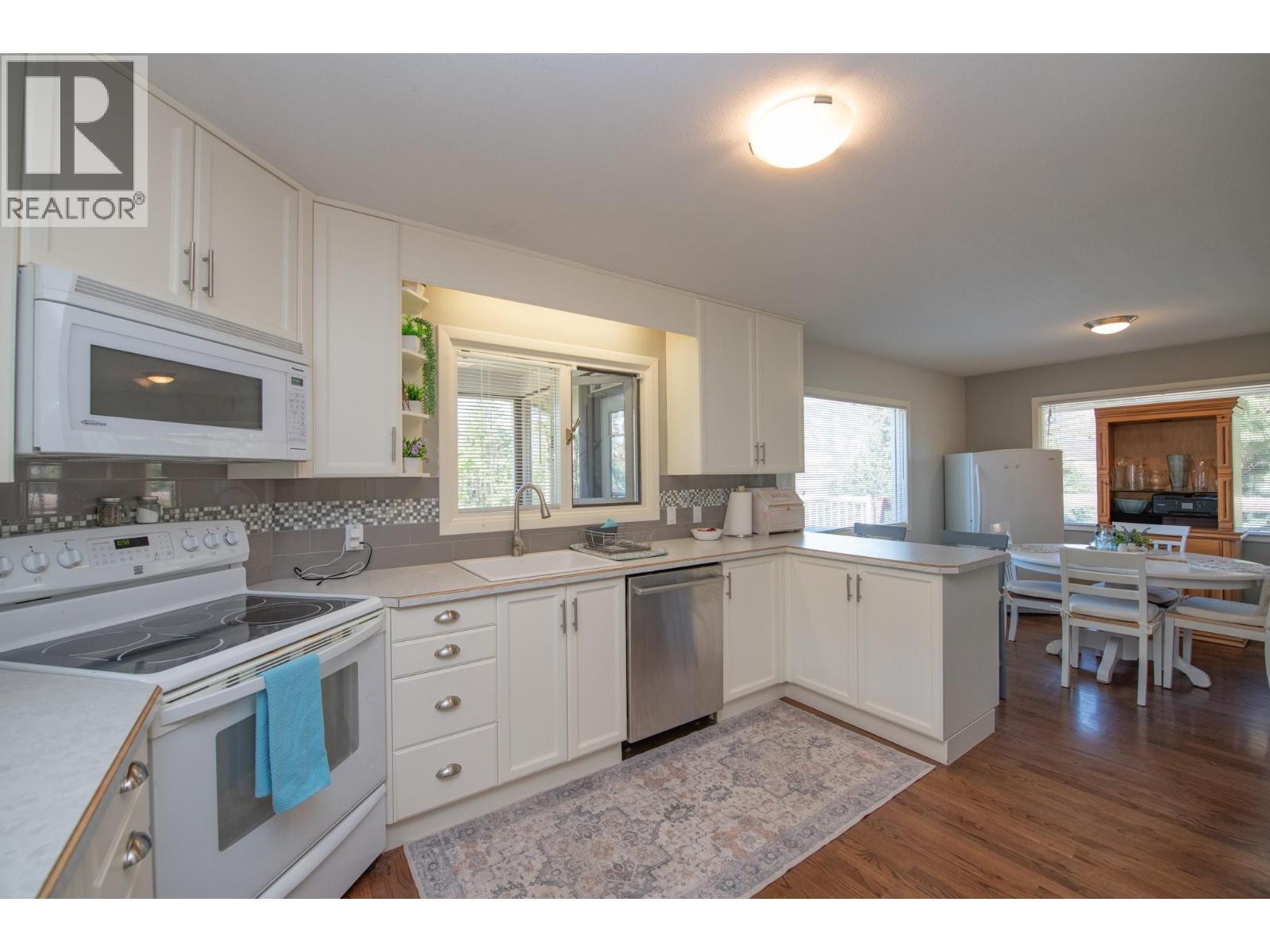 OYAMA, British Columbia, V4V 2C5, CA, 4 Bedrooms Bedrooms, ,2 BathroomsBathrooms,Residential,For Sale,1918800