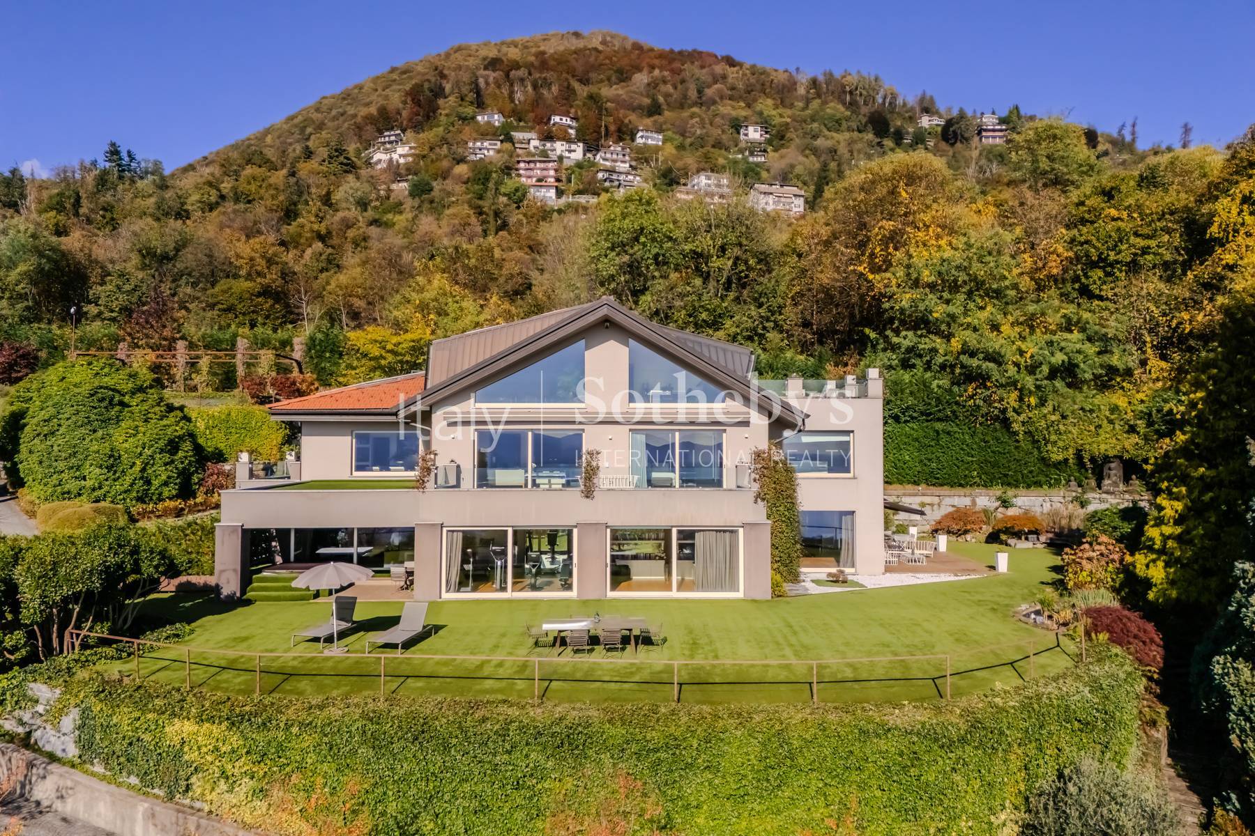  Exclusive modern villa with panoramic lake views and spa - 物件實景