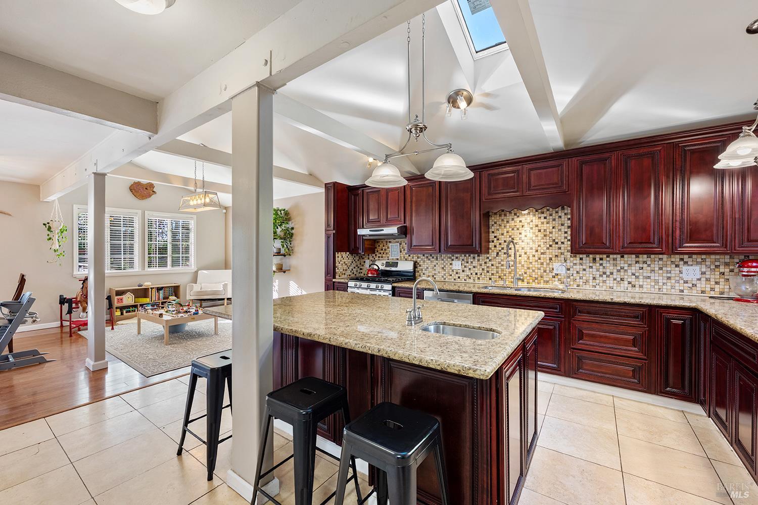 Santa Rosa, California, 95403, United States, 3 Bedrooms Bedrooms, ,3 BathroomsBathrooms,Residential,For Sale,1982192