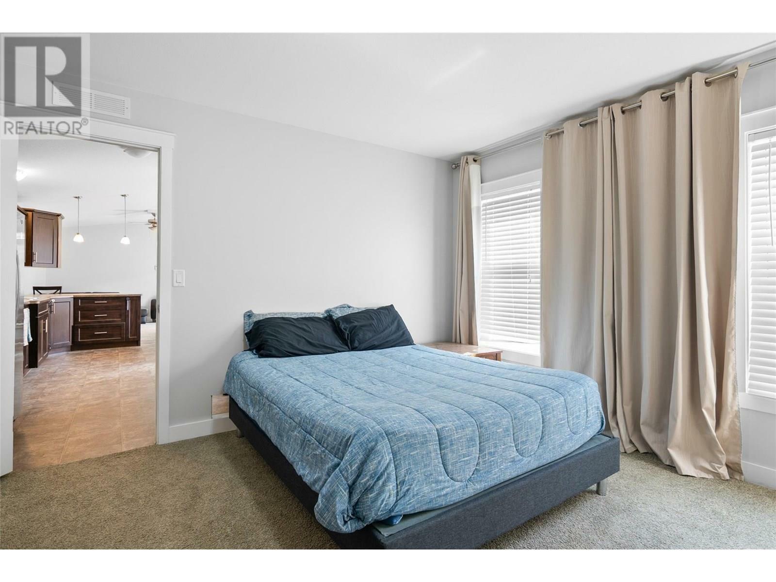 REVELSTOKE, British Columbia, V0E 2S1, CA, 2 Bedrooms Bedrooms, ,2 BathroomsBathrooms,Residential,For Sale,1874403