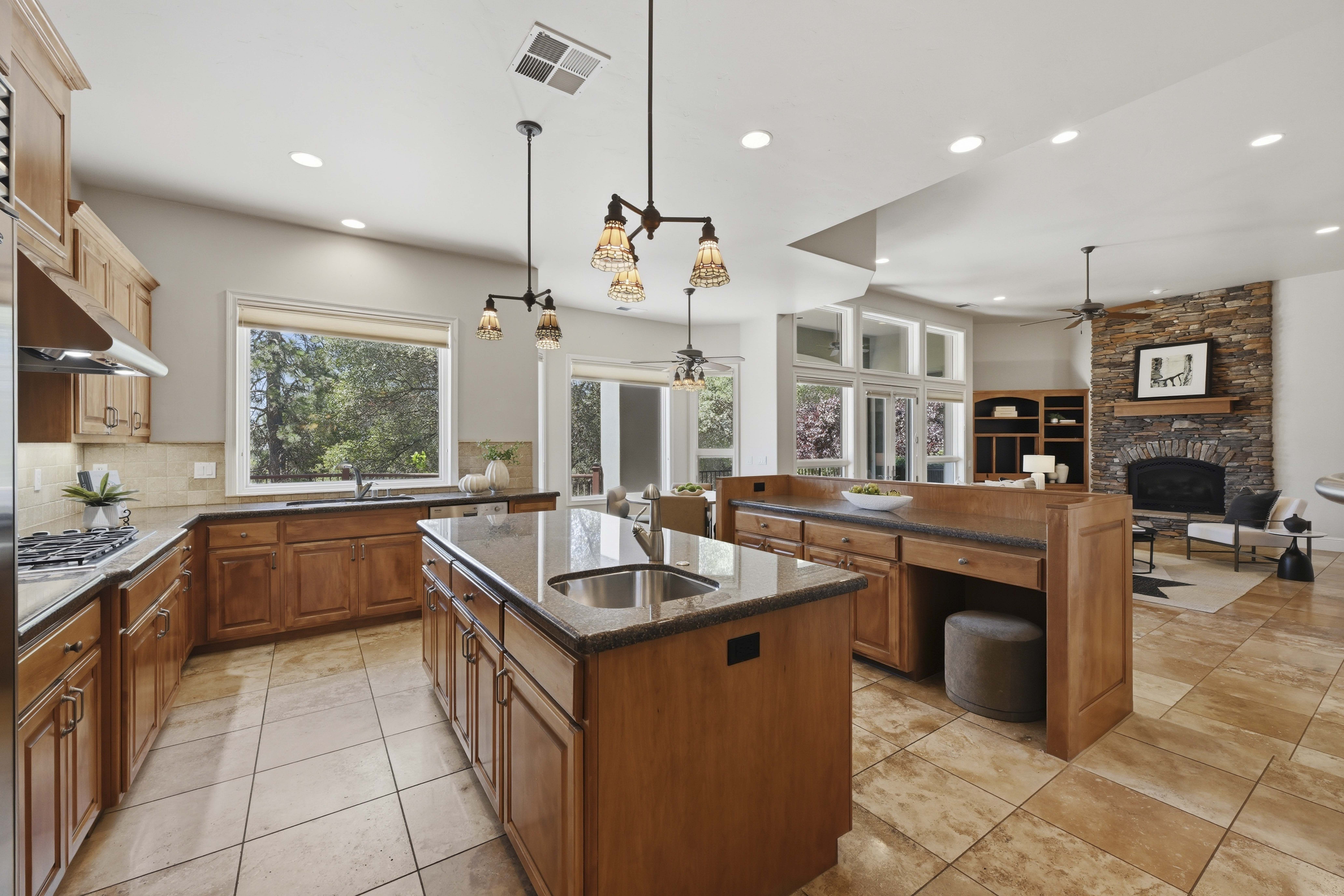 1109 Holly Leaf Lane, Meadow Vista, CA 95722 - 物件實景