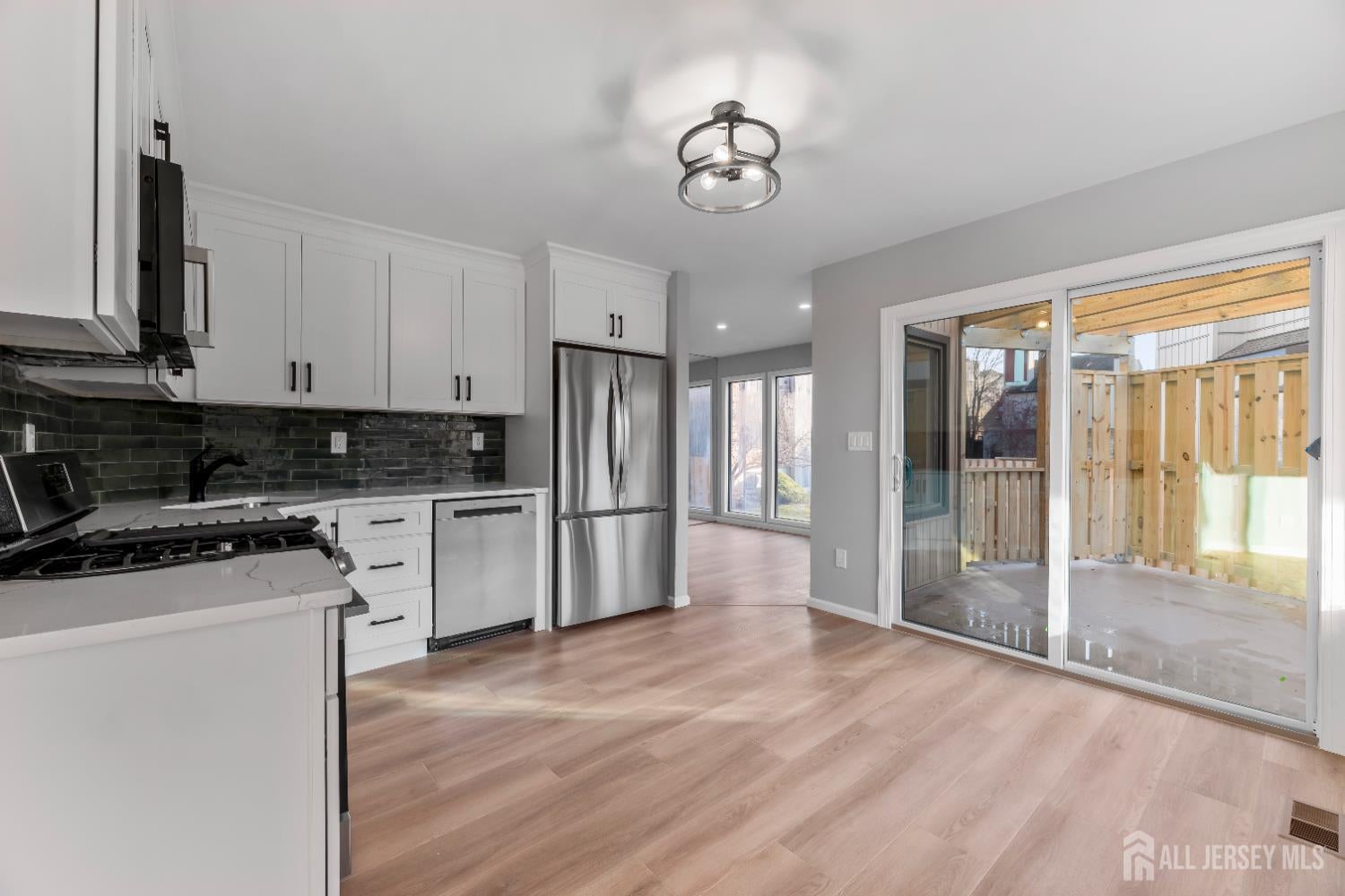 Old Bridge, New Jersey, 08857, United States, 3 Bedrooms Bedrooms, ,3 BathroomsBathrooms,Residential,For Sale,2010346