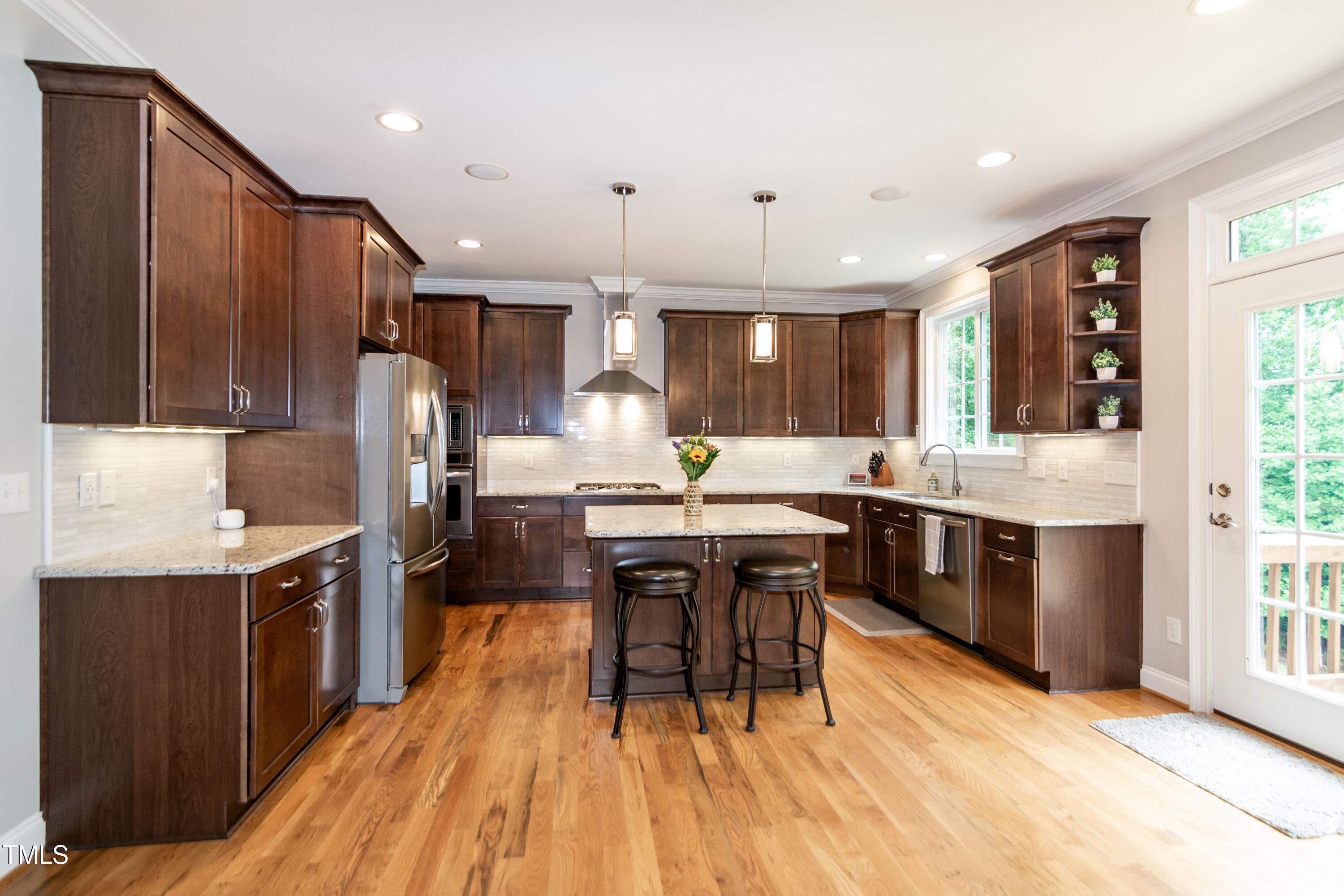 Raleigh, North Carolina, 27606, United States, 4 Bedrooms Bedrooms, ,4 BathroomsBathrooms,Residential,For Sale,1794802
