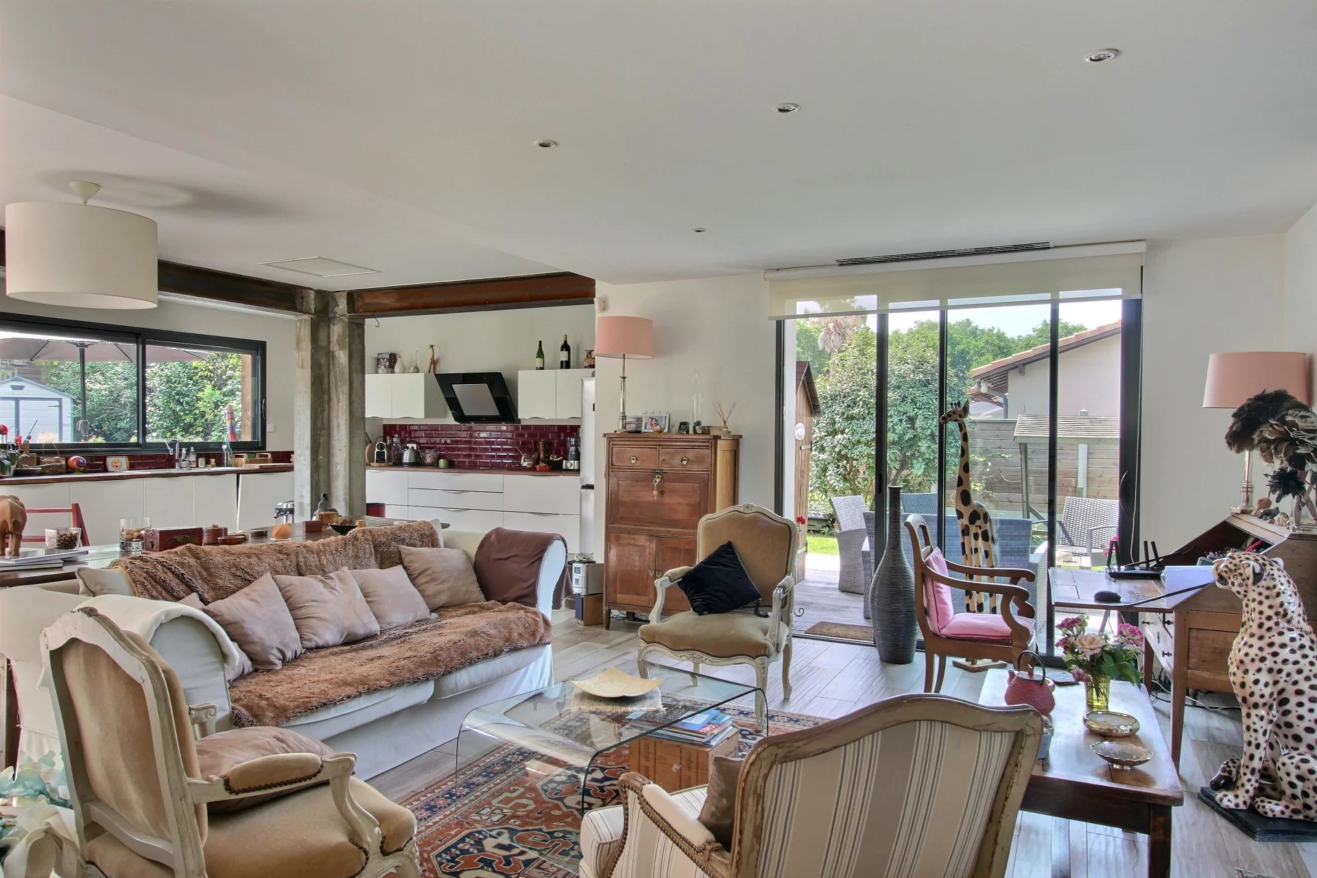 Gujan-Mestras, New Aquitaine, 33470, FR, 5 Bedrooms Bedrooms, ,6 BathroomsBathrooms,Residential,For Sale,1860018