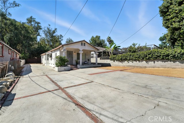 Los Angeles, California, 90042, United States, 3 Bedrooms Bedrooms, ,3 BathroomsBathrooms,Residential,For Sale,1909729