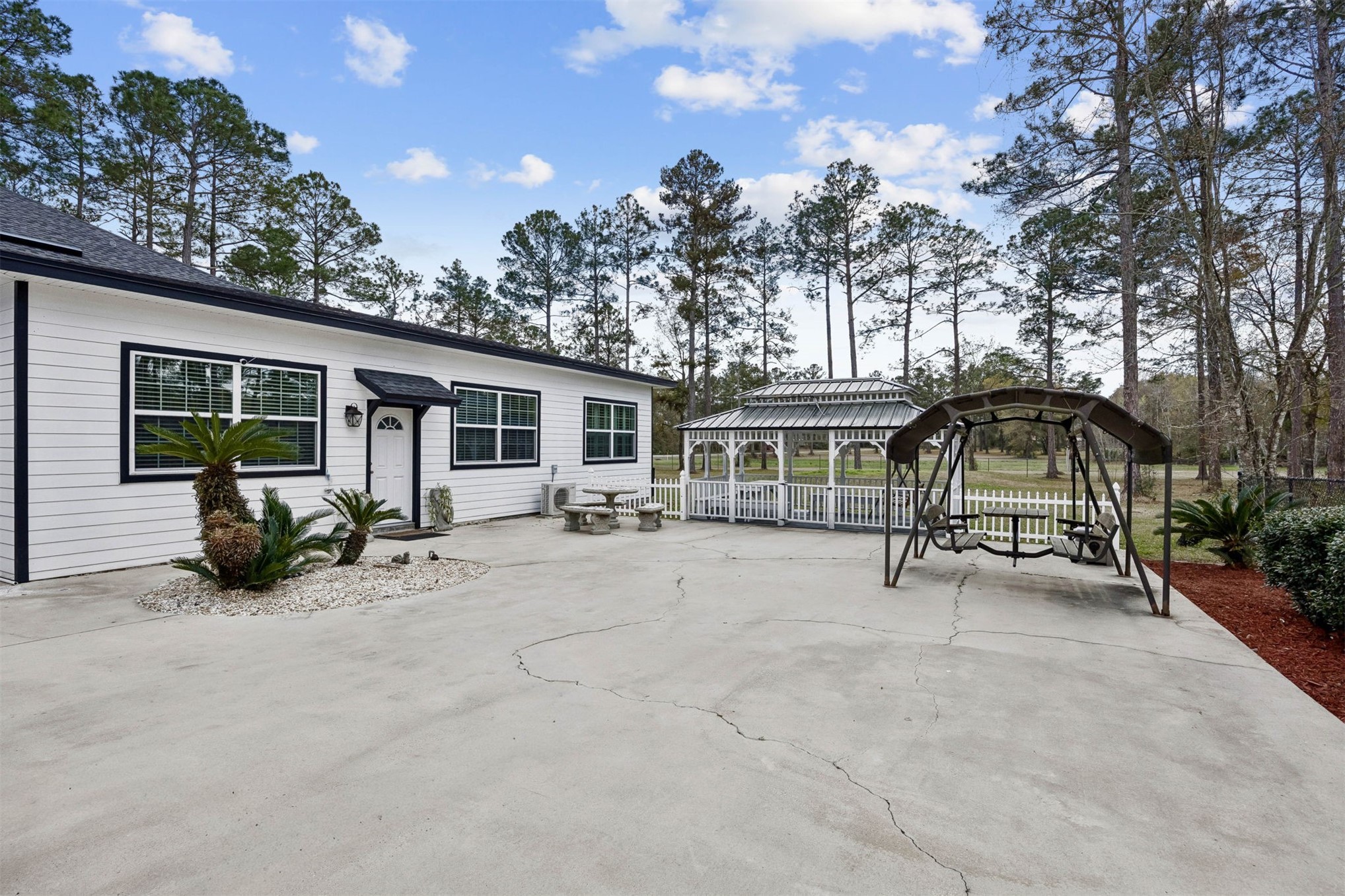 Hilliard, Florida, 32046, United States, 4 Bedrooms Bedrooms, ,3 BathroomsBathrooms,Residential,For Sale,2024633