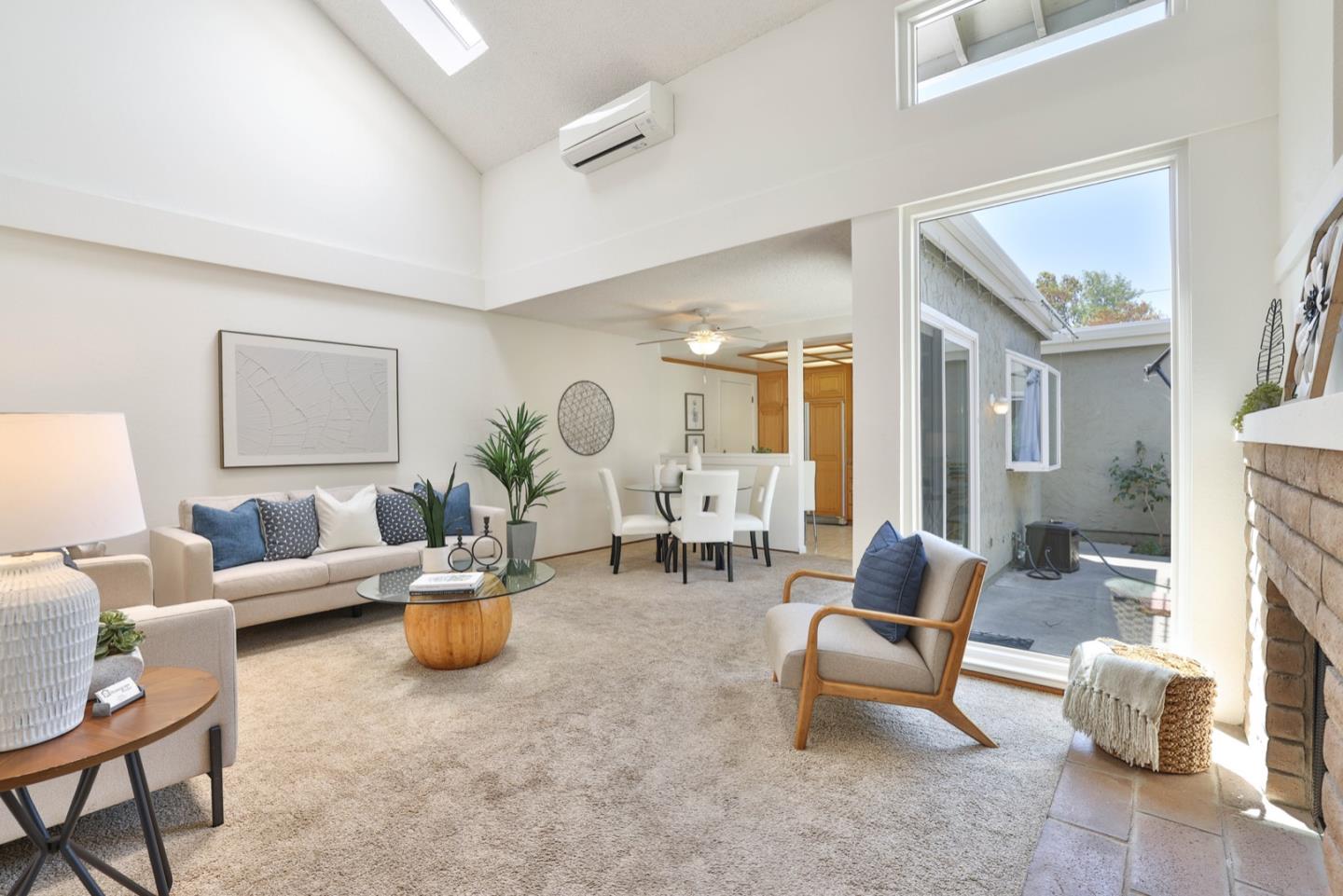 San Jose, California, 95118, United States, 2 Bedrooms Bedrooms, ,2 BathroomsBathrooms,Residential,For Sale,1850164