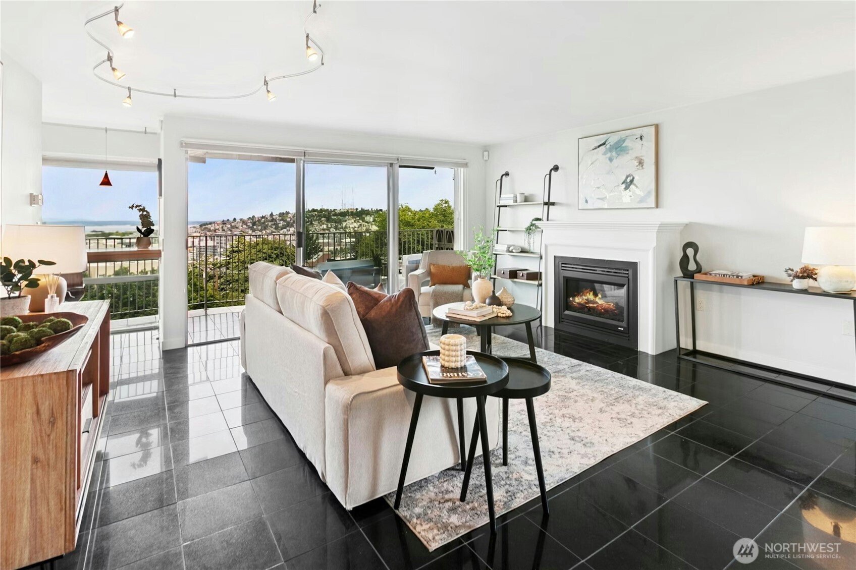 Seattle, Washington, 98102, United States, 2 Bedrooms Bedrooms, ,1 BathroomBathrooms,Residential,For Sale,1973111