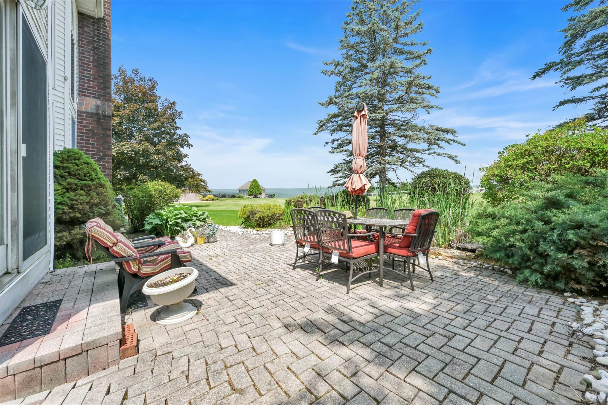 Orwigsburg, Pennsylvania, 17961, United States, 5 Bedrooms Bedrooms, ,4 BathroomsBathrooms,Residential,For Sale,1995162