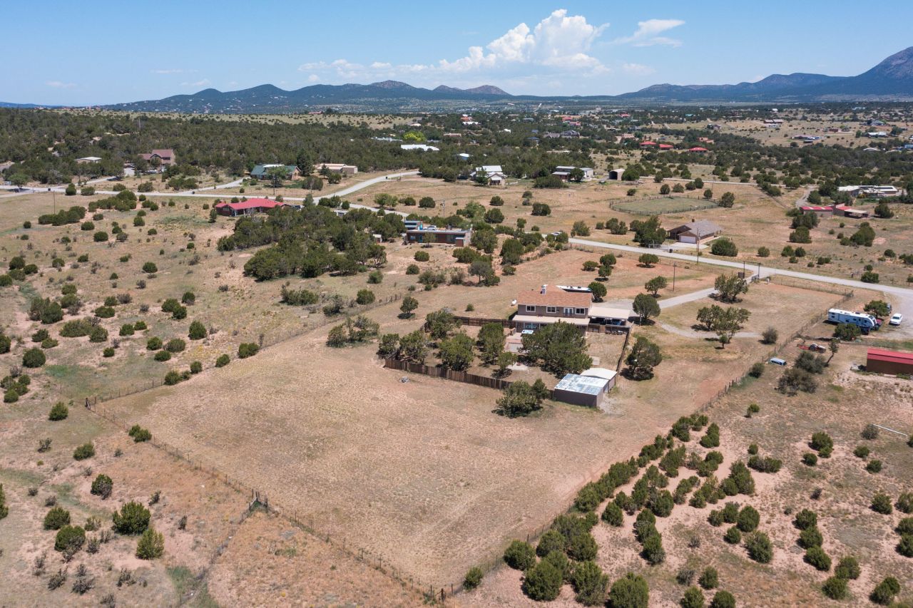 Edgewood, New Mexico, 87015, United States, 4 Bedrooms Bedrooms, ,3 BathroomsBathrooms,Residential,For Sale,1892952
