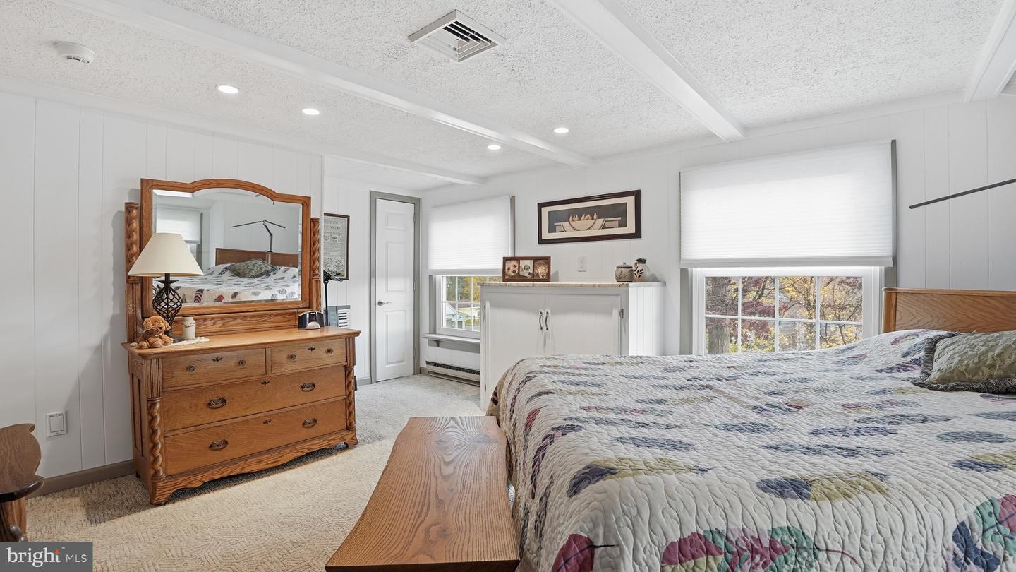 Allentown, Pennsylvania, 18103, United States, 3 Bedrooms Bedrooms, ,2 BathroomsBathrooms,Residential,For Sale,1993254