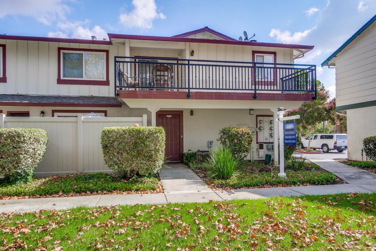 676 Galleon Ct, San Jose, California, 95133, United States, 3 Bedrooms Bedrooms, ,2 BathroomsBathrooms,Residential,For Sale,676 Galleon Ct,1664330
