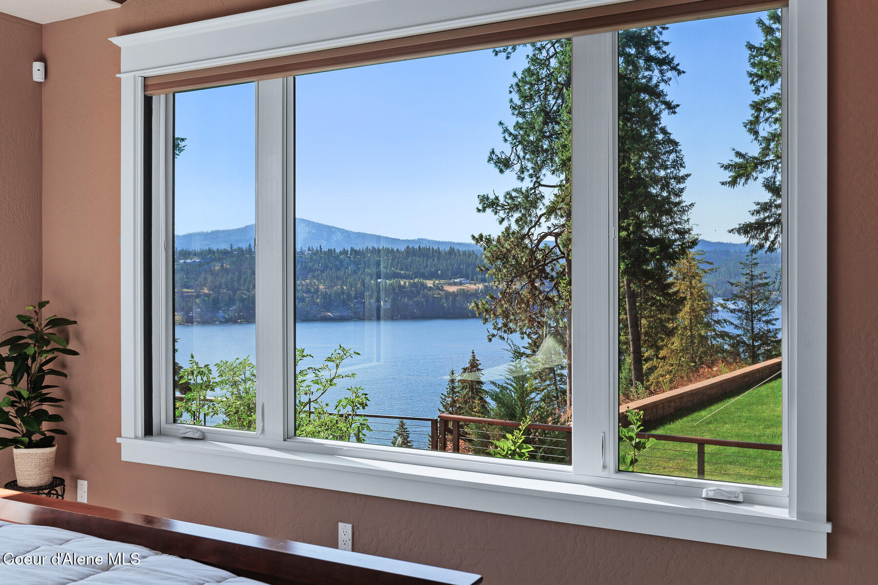 4173 S ISAAC STEVENS RD, Coeur d'Alene, Idaho, 83814, United States, 4 Bedrooms Bedrooms, ,3 BathroomsBathrooms,Residential,For Sale,4173 S ISAAC STEVENS RD,1665234