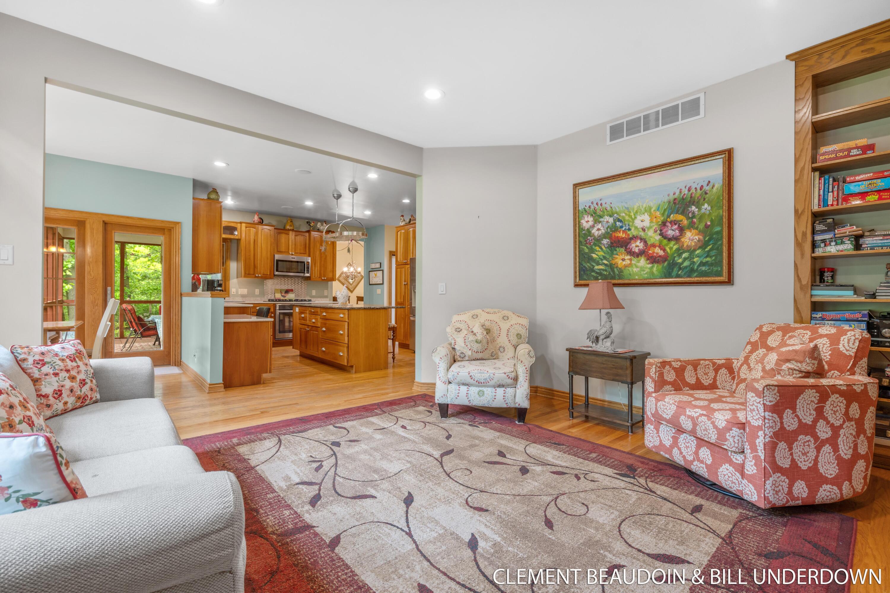 Saugatuck, Michigan, 49453, United States, 5 Bedrooms Bedrooms, ,5 BathroomsBathrooms,Residential,For Sale,1839491