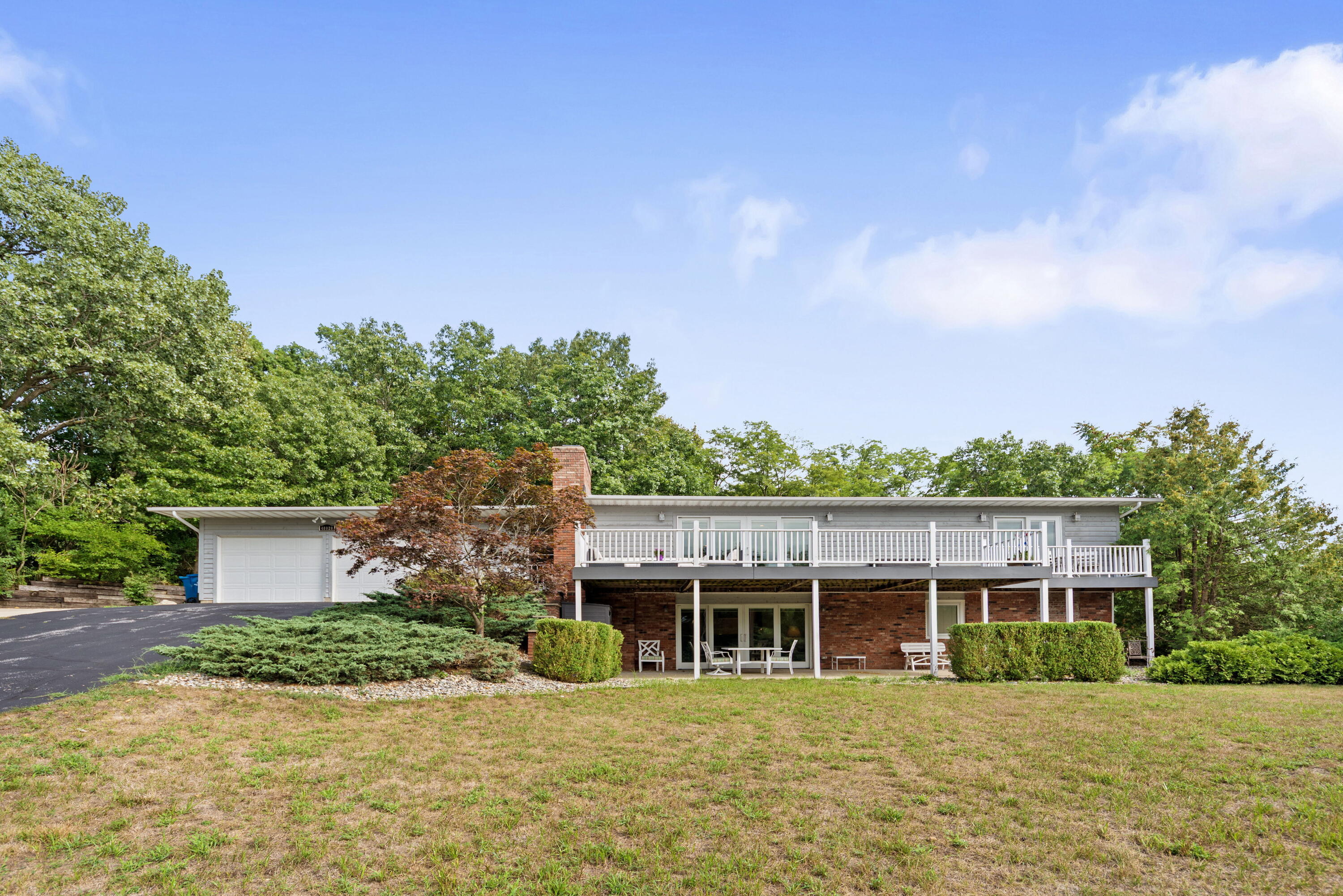 New Buffalo, Michigan, 49117, United States, 5 Bedrooms Bedrooms, ,4 BathroomsBathrooms,Residential,For Sale,1941024