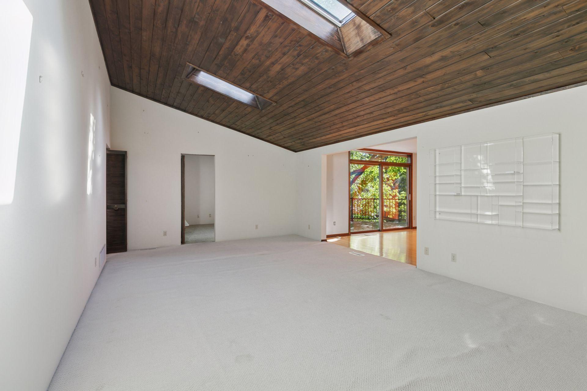 Golden Valley, Minnesota, 55416, United States, 2 Bedrooms Bedrooms, ,Residential,For Sale,1970516