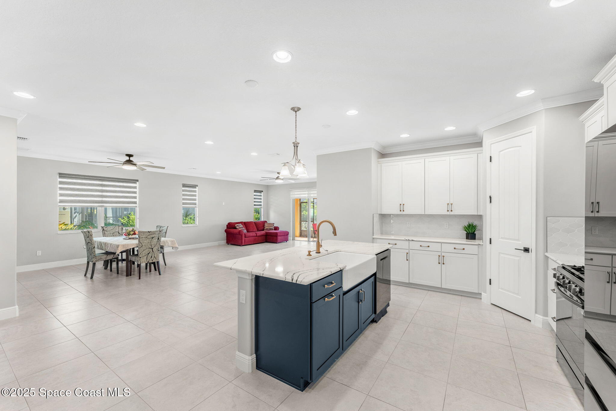 Melbourne, Florida, 32940, United States, 5 Bedrooms Bedrooms, ,6 BathroomsBathrooms,Residential,For Sale,2003365