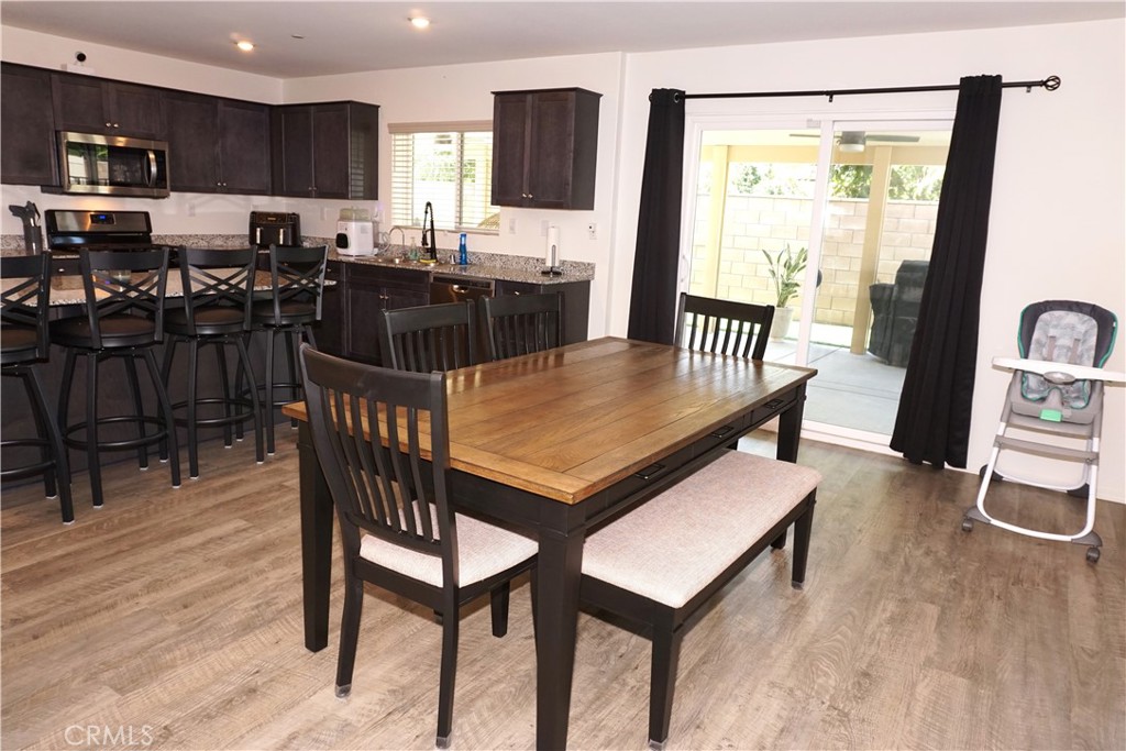 Hemet, California, 92543, United States, 5 Bedrooms Bedrooms, ,3 BathroomsBathrooms,Residential,For Sale,1826909