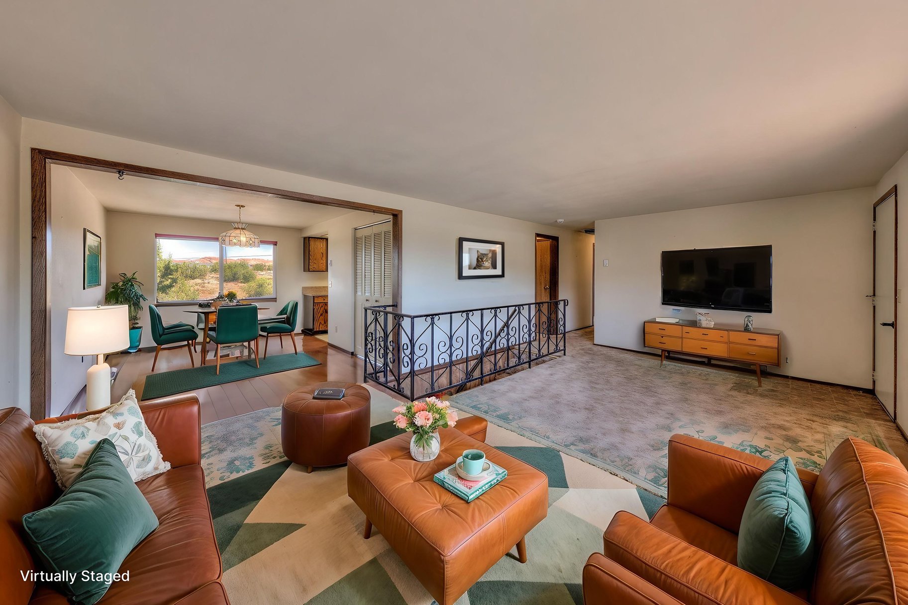  Room for Your Toys 3-Car Garage, Carport & Scenic Views - 物件實景