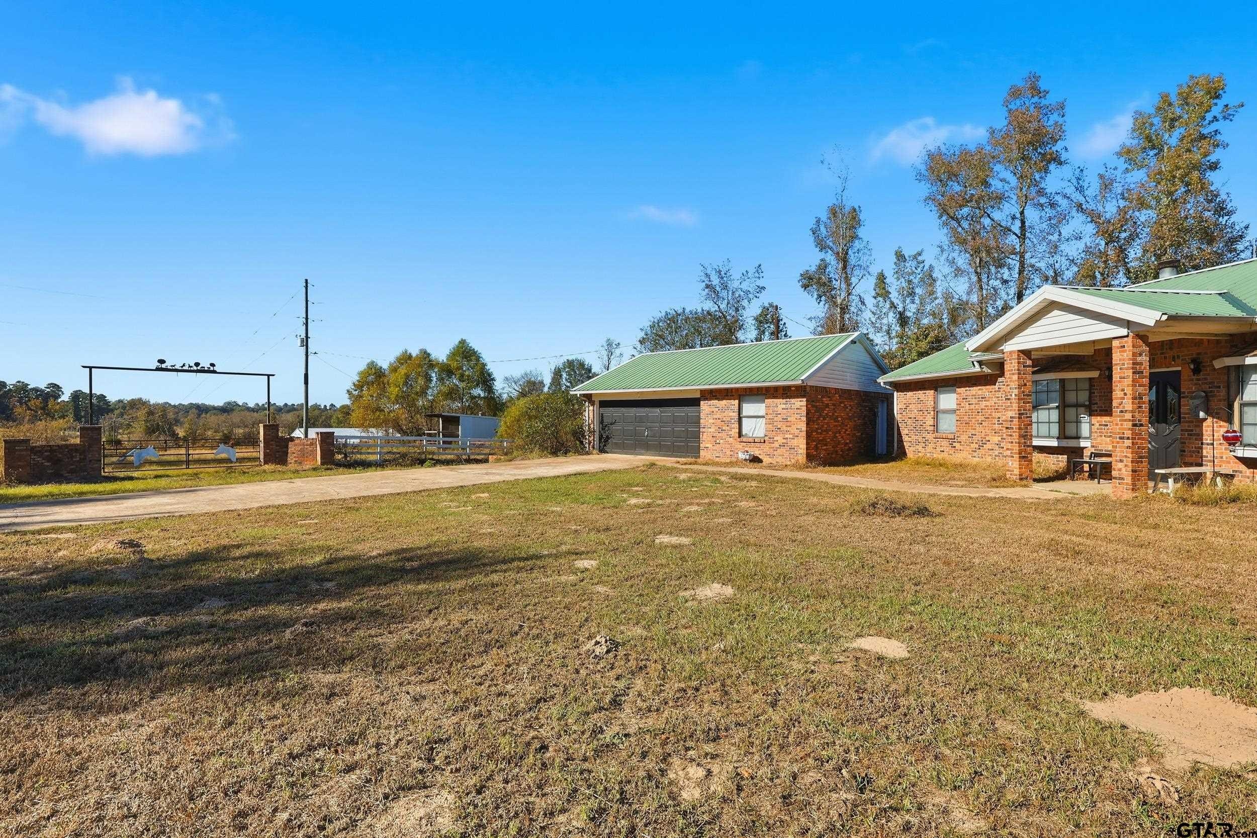 Leesburg, Texas, 75451, United States, 3 Bedrooms Bedrooms, ,2 BathroomsBathrooms,Residential,For Sale,1987369