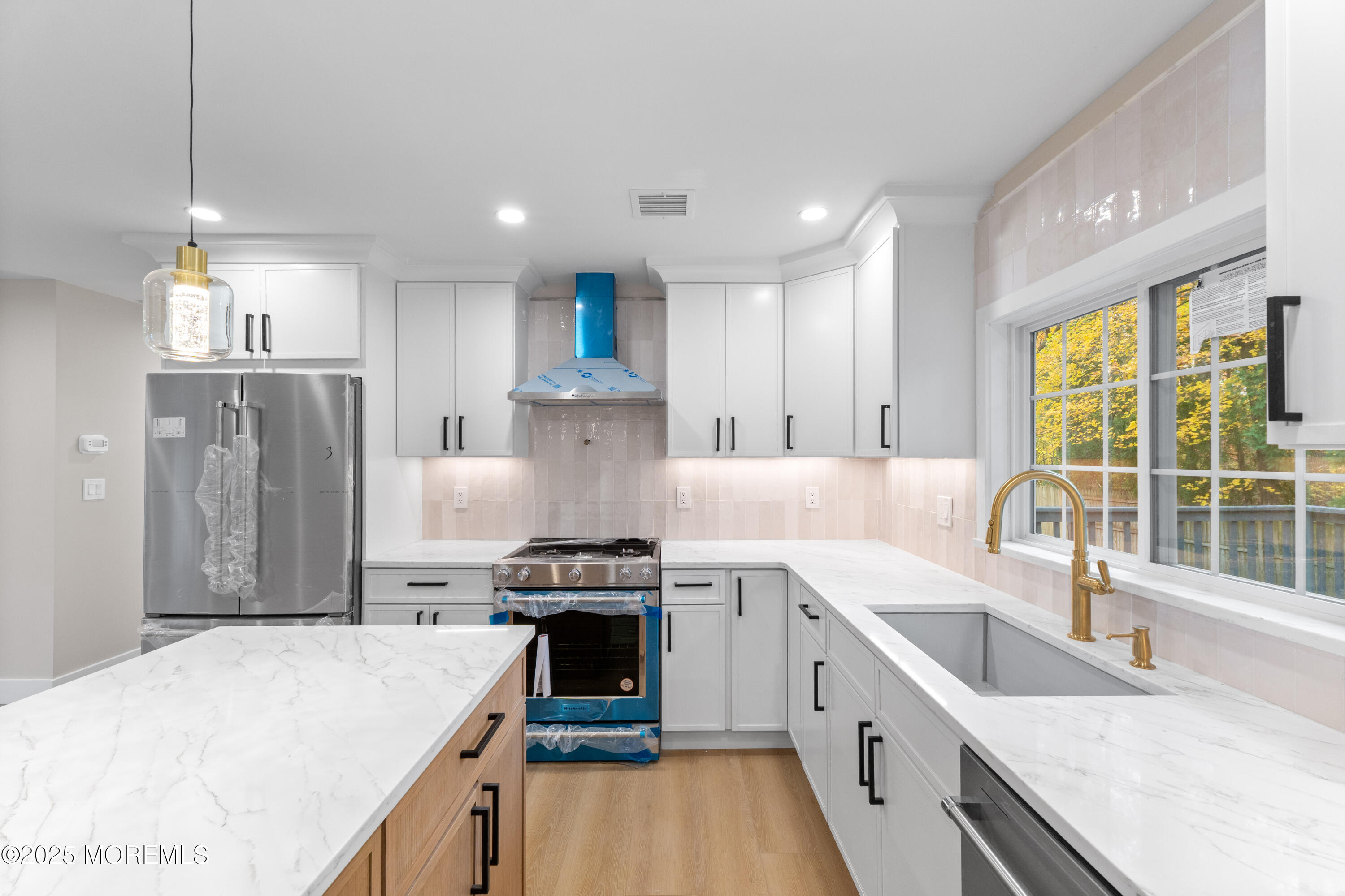 Middletown, New Jersey, 07748, United States, 3 Bedrooms Bedrooms, ,3 BathroomsBathrooms,Residential,For Sale,1987371