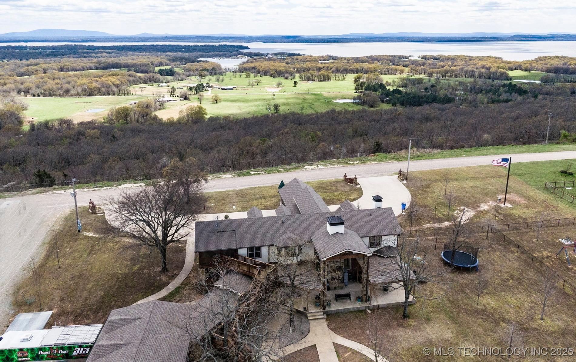 Sallisaw, Oklahoma, 74955, United States, 3 Bedrooms Bedrooms, ,3 BathroomsBathrooms,Residential,For Sale,2009698