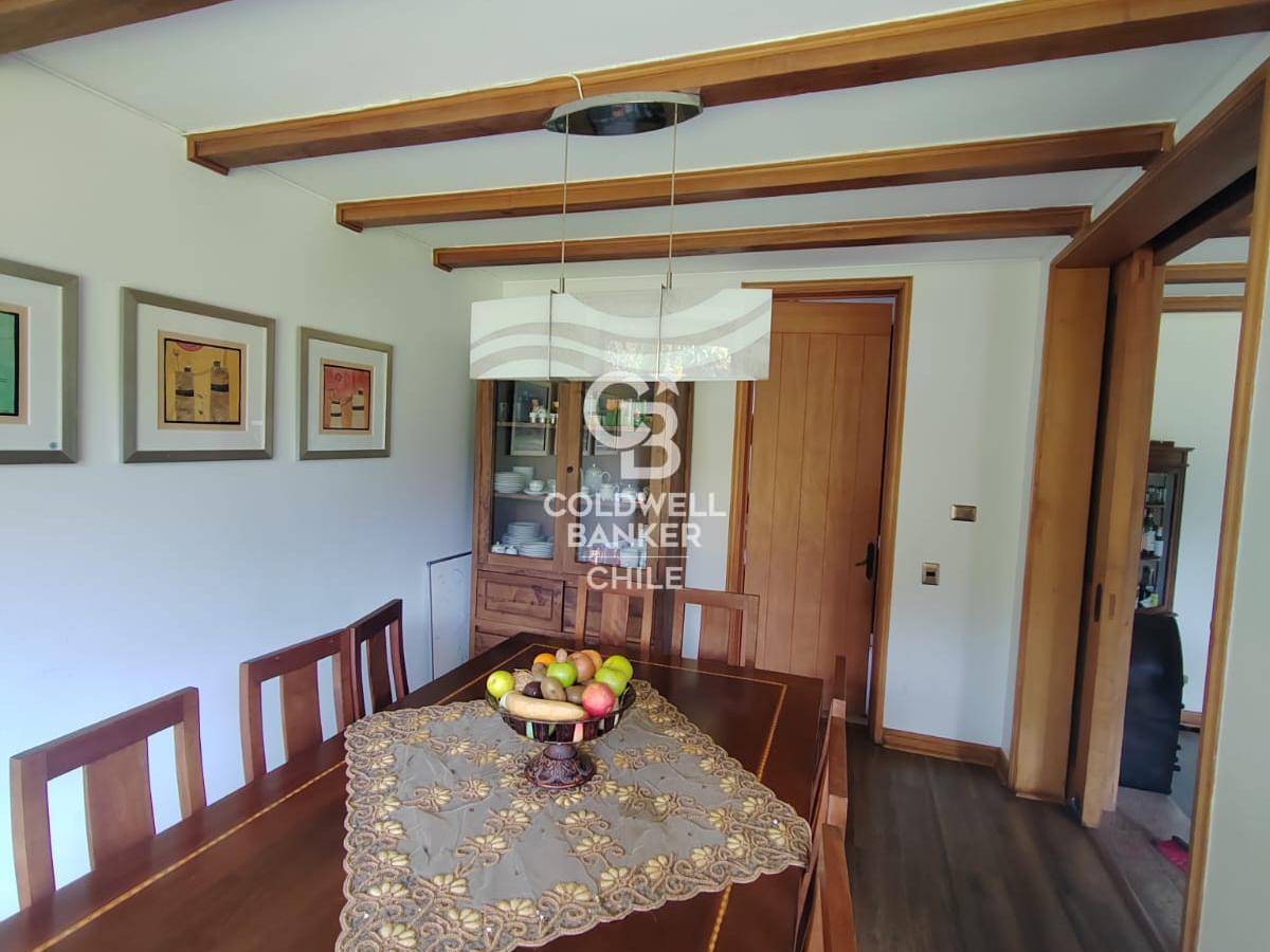 Lo Barnechea, Chile, 5 Bedrooms Bedrooms, ,3 BathroomsBathrooms,Residential,For Sale,1925328