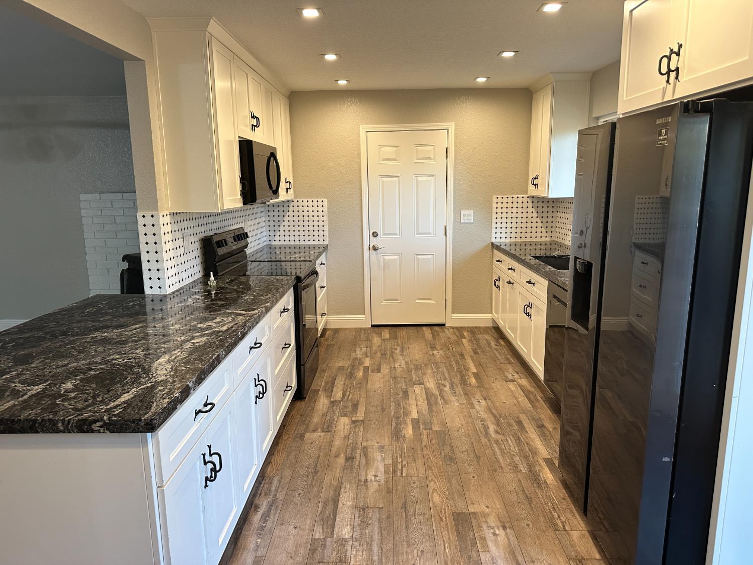 El Dorado, California, 95623, United States, 3 Bedrooms Bedrooms, ,2 BathroomsBathrooms,Residential,For Sale,1888734