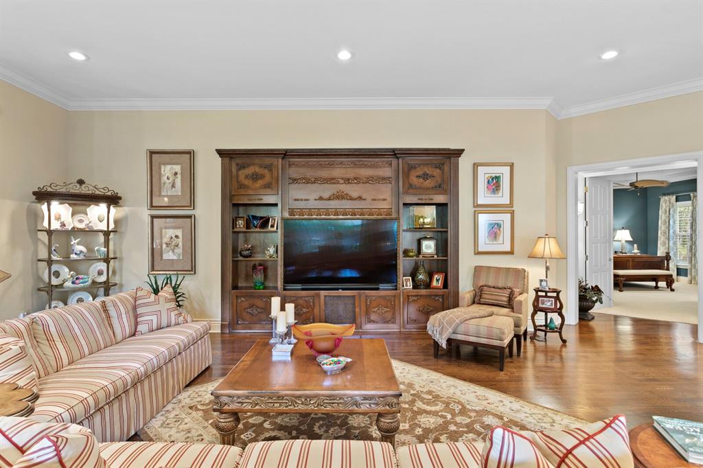 Tampa, Florida, 33613, United States, 4 Bedrooms Bedrooms, ,5 BathroomsBathrooms,Residential,For Sale,2011744