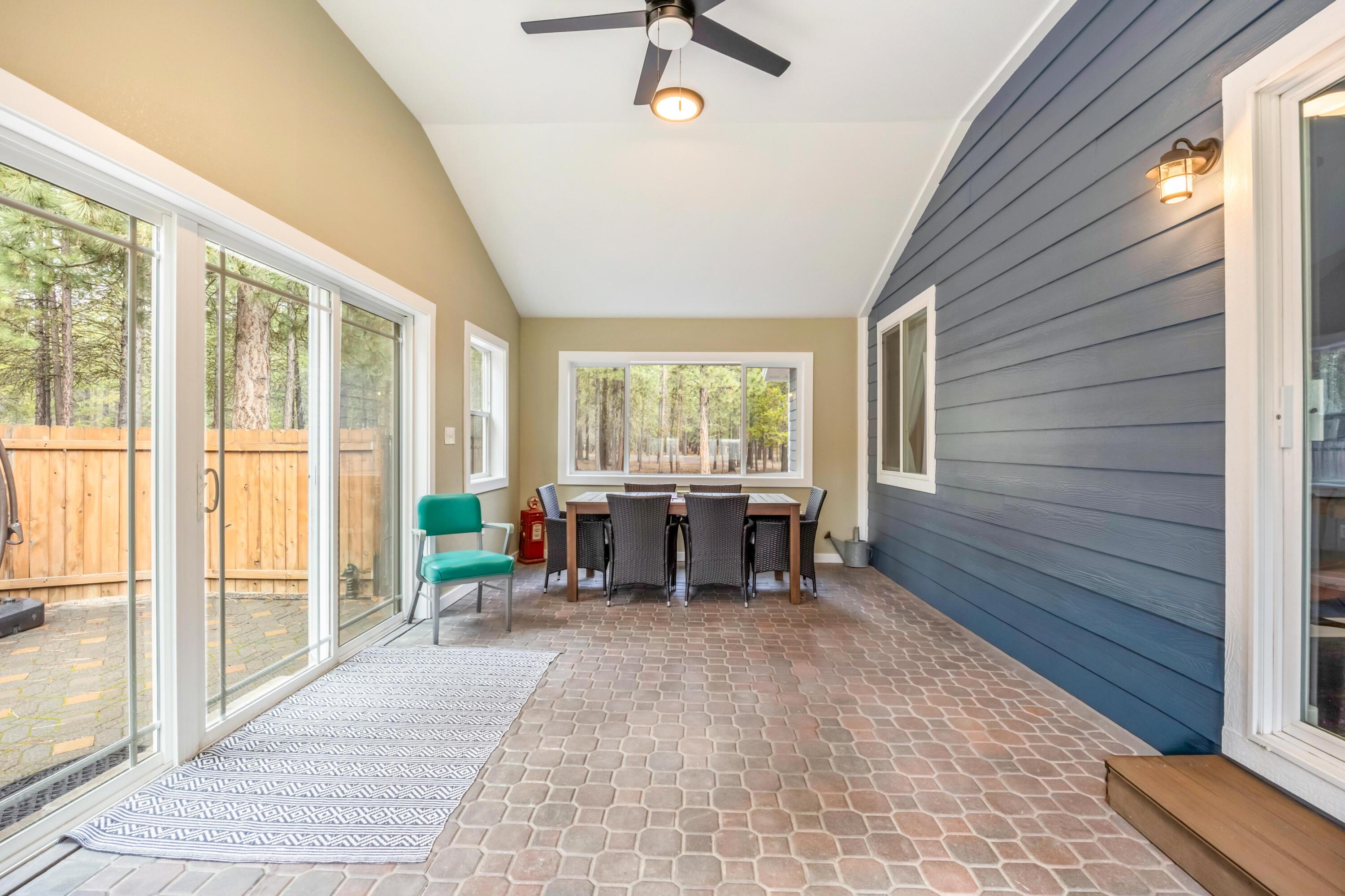 La Pine, Oregon, 97739, United States, 3 Bedrooms Bedrooms, ,3 BathroomsBathrooms,Residential,For Sale,2033541