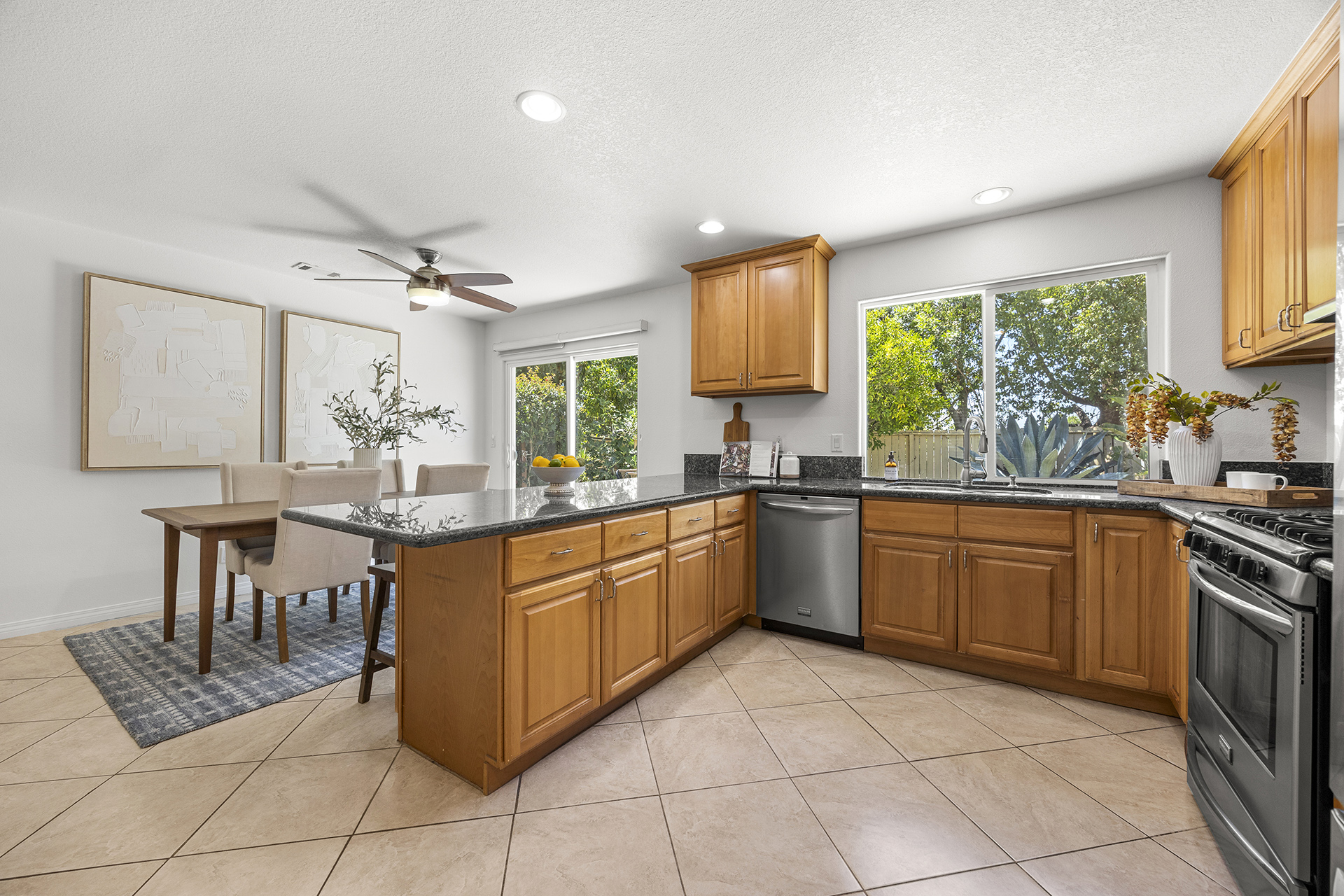 Anaheim, California, 92807, United States, 3 Bedrooms Bedrooms, ,2 BathroomsBathrooms,Residential,For Sale,1889806