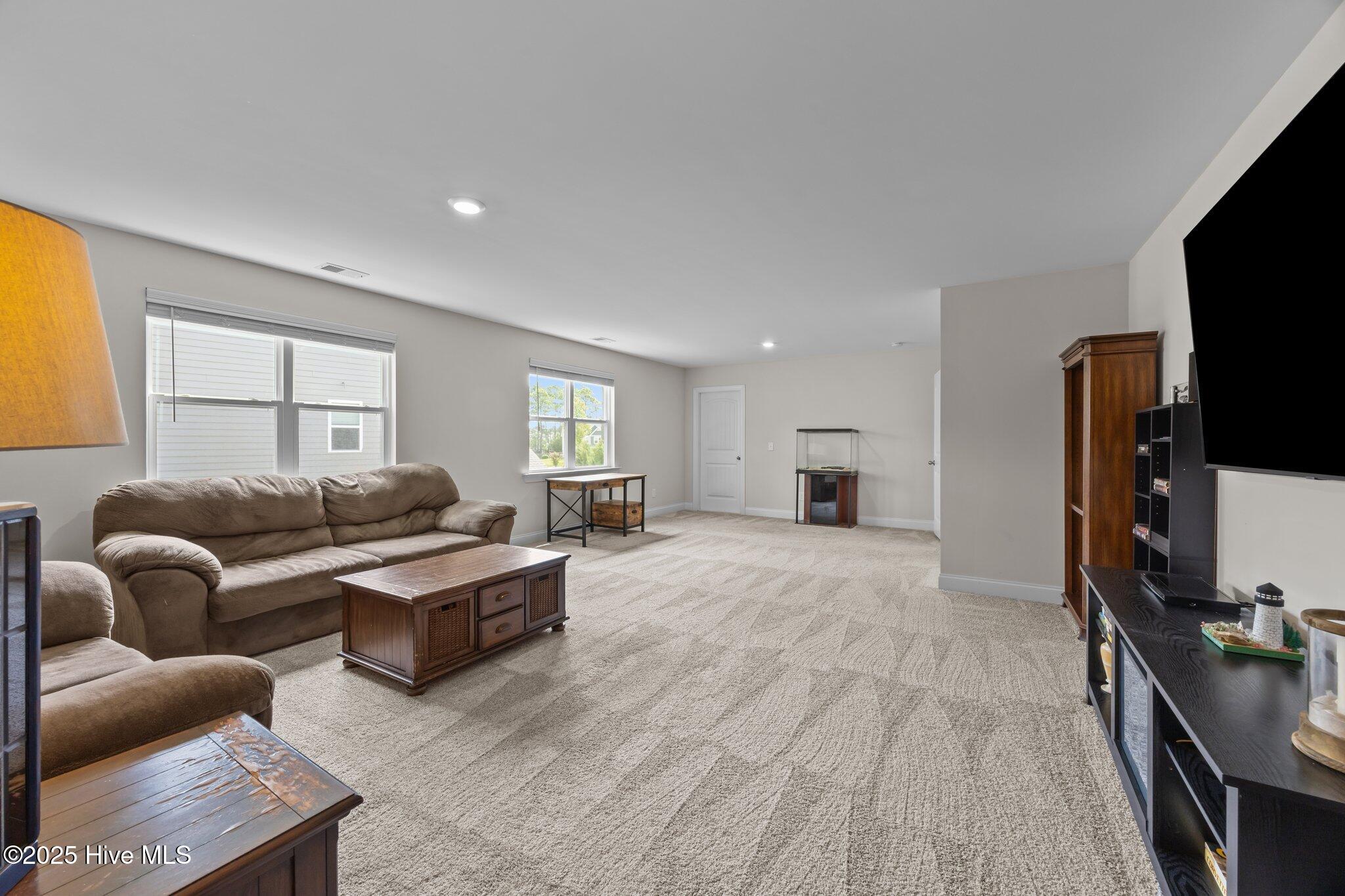 Sneads Ferry, North Carolina, 28460, United States, 4 Bedrooms Bedrooms, ,4 BathroomsBathrooms,Residential,For Sale,1896711