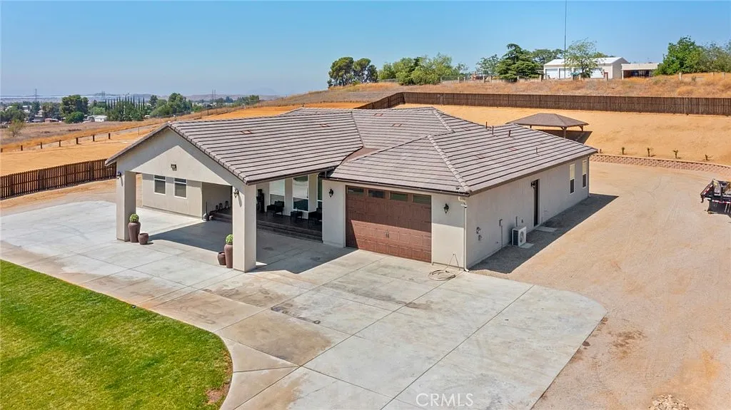 Cherry Valley, California, 92223, United States, 4 Bedrooms Bedrooms, ,3 BathroomsBathrooms,Residential,For Sale,1983713