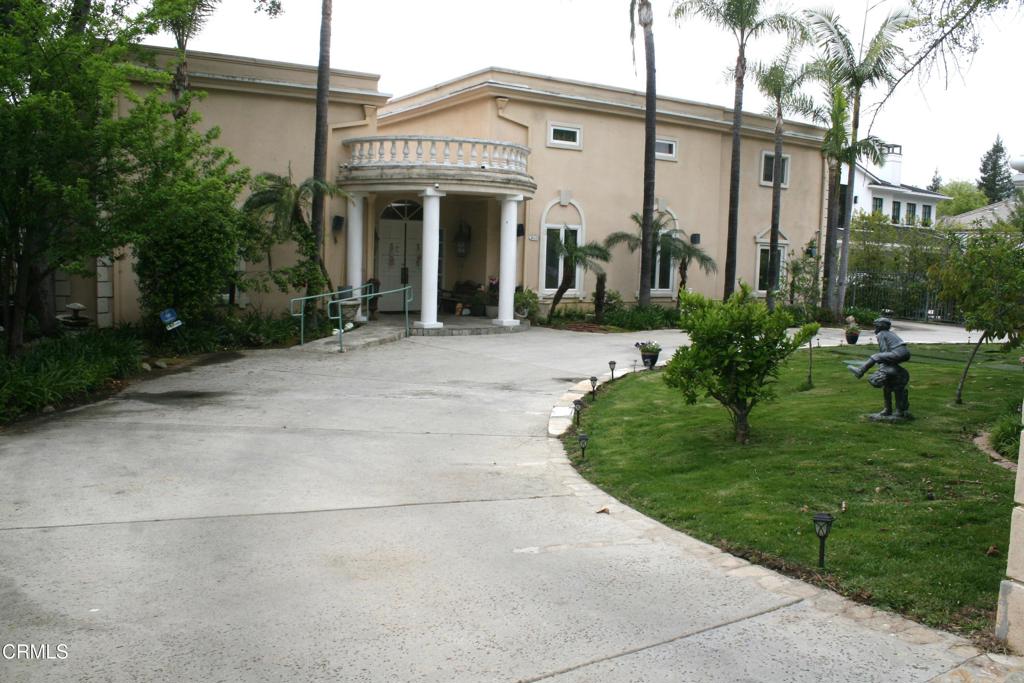 La Canada Flintridge, California, 91011, United States, 6 Bedrooms Bedrooms, ,2 BathroomsBathrooms,Residential,For Sale,1940929