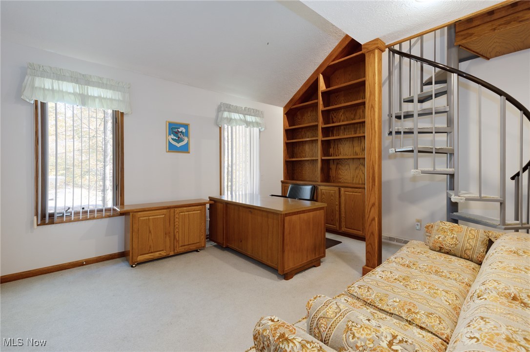 Aurora, Ohio, 44202, United States, 4 Bedrooms Bedrooms, ,3 BathroomsBathrooms,Residential,For Sale,1988003