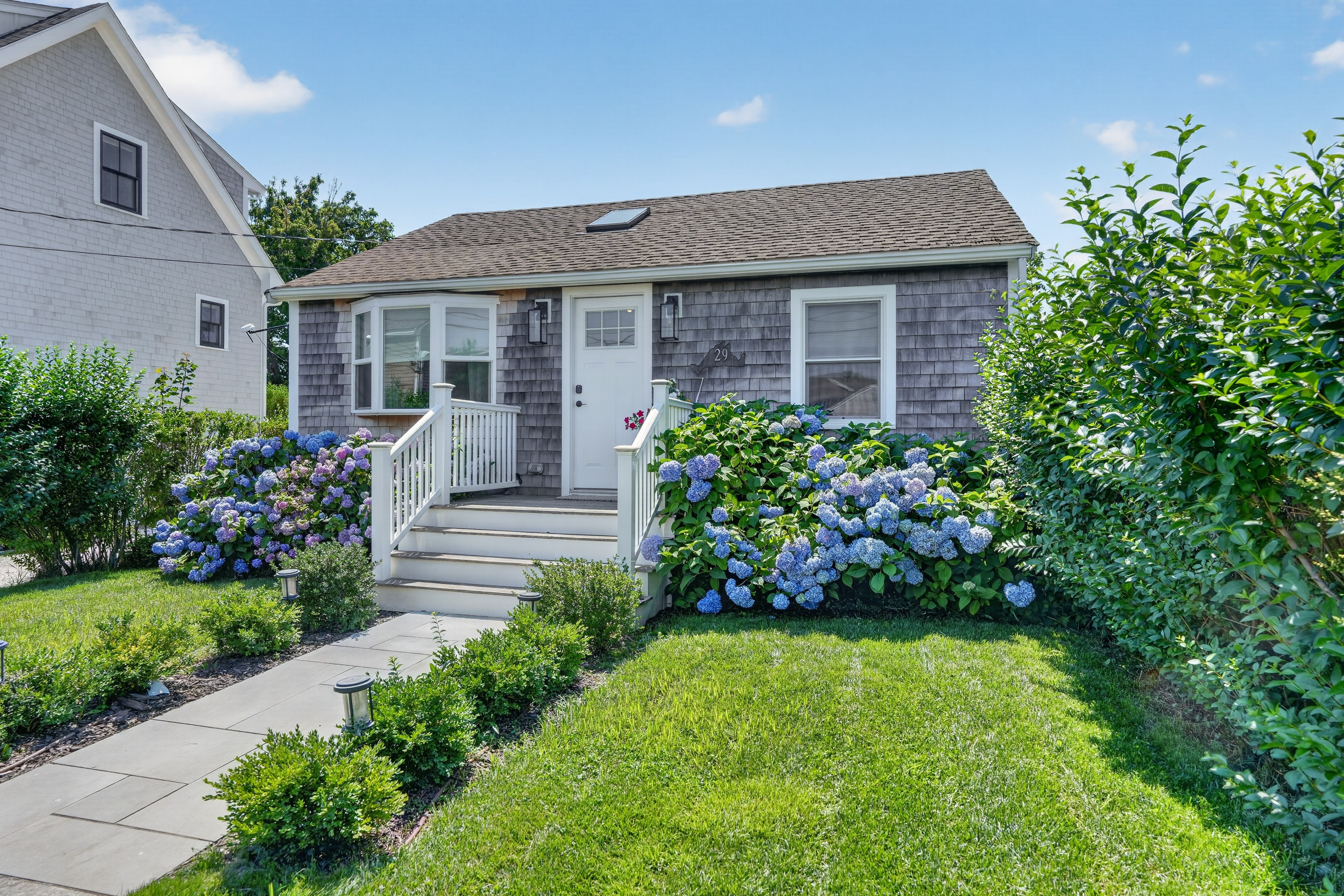  Rare Downtown Vineyard Haven Compound Offering - 物件實景