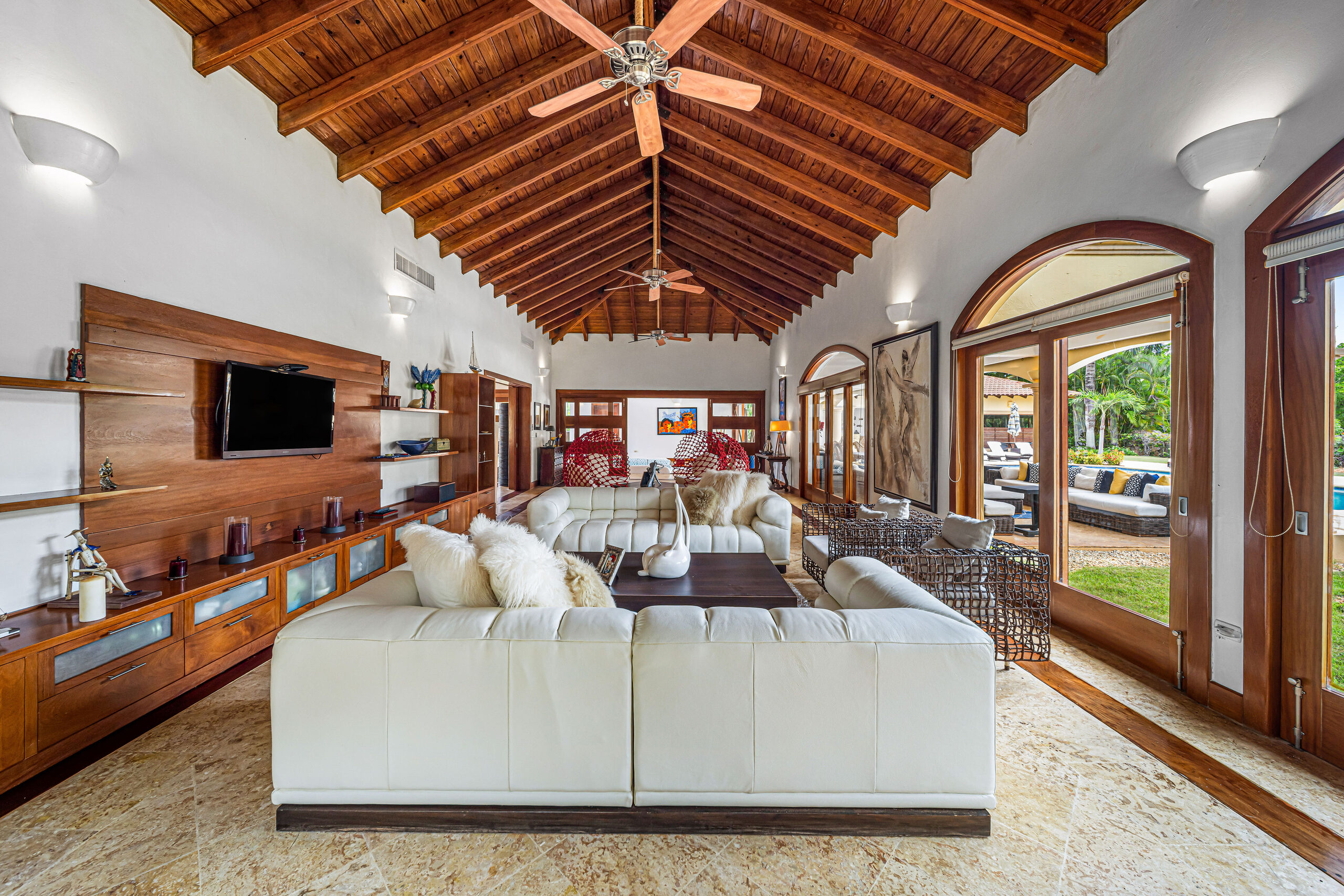  Punta Aguila 54 :  Large One-Level Corner Villa Overlooking the Lake and Teeth - 物件實景