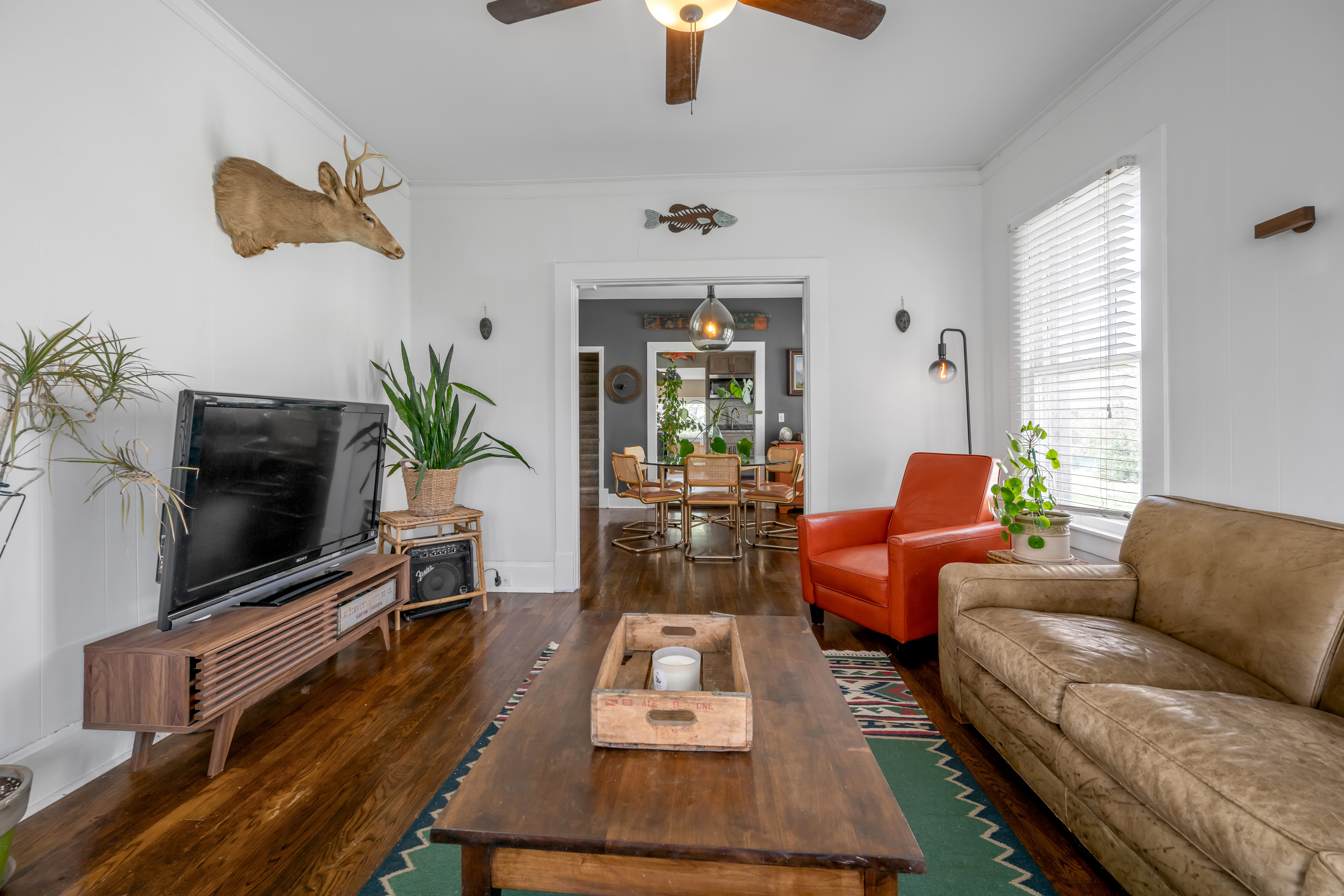  127 Delmont Drive - 物件實景