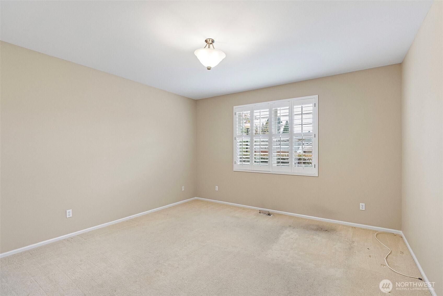 UNIVERSITY PLACE, Washington, 98466, United States, 3 Bedrooms Bedrooms, ,2 BathroomsBathrooms,Residential,For Sale,1997362