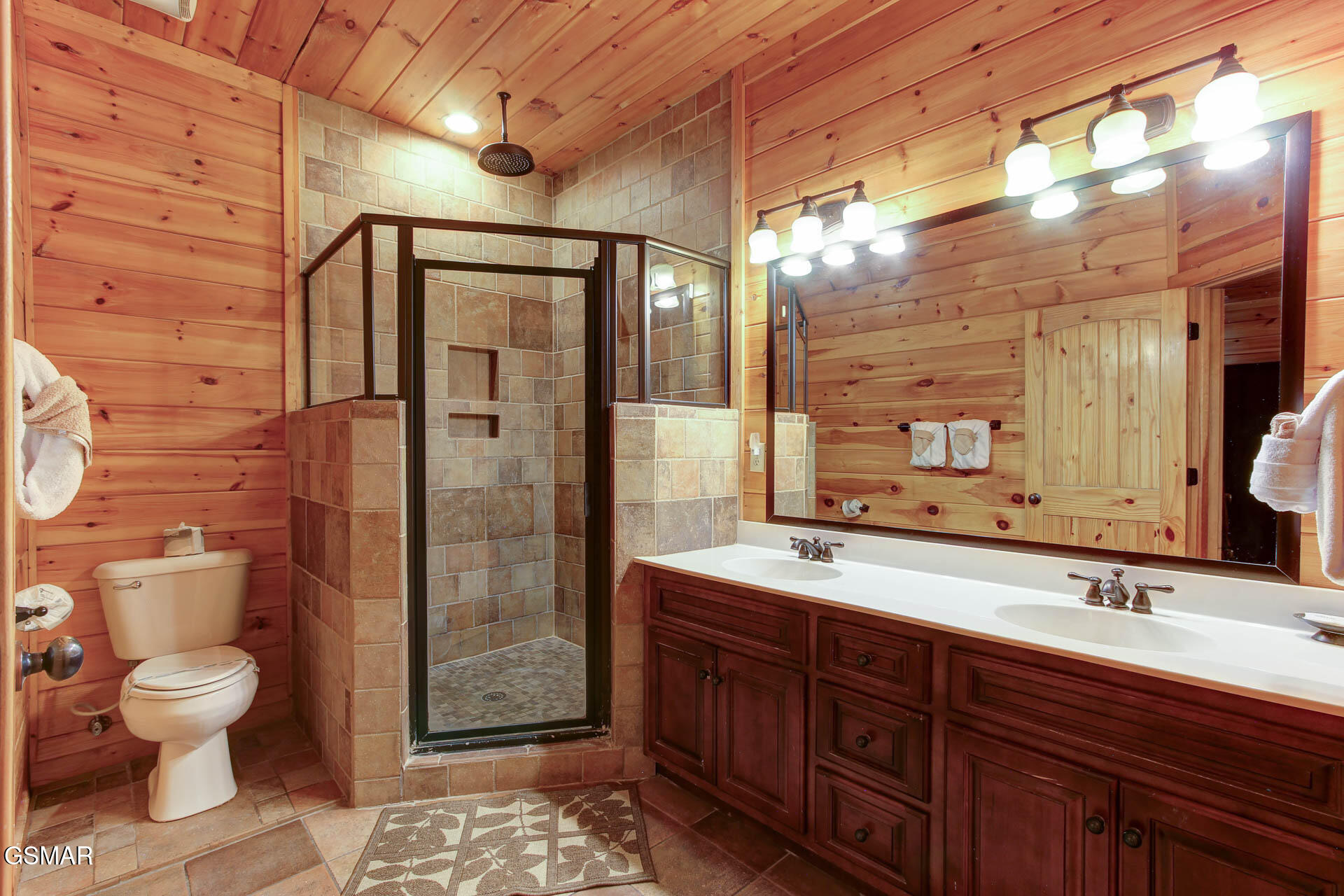 Sevierville, Tennessee, 37876, United States, 3 Bedrooms Bedrooms, ,5 BathroomsBathrooms,Residential,For Sale,1976203