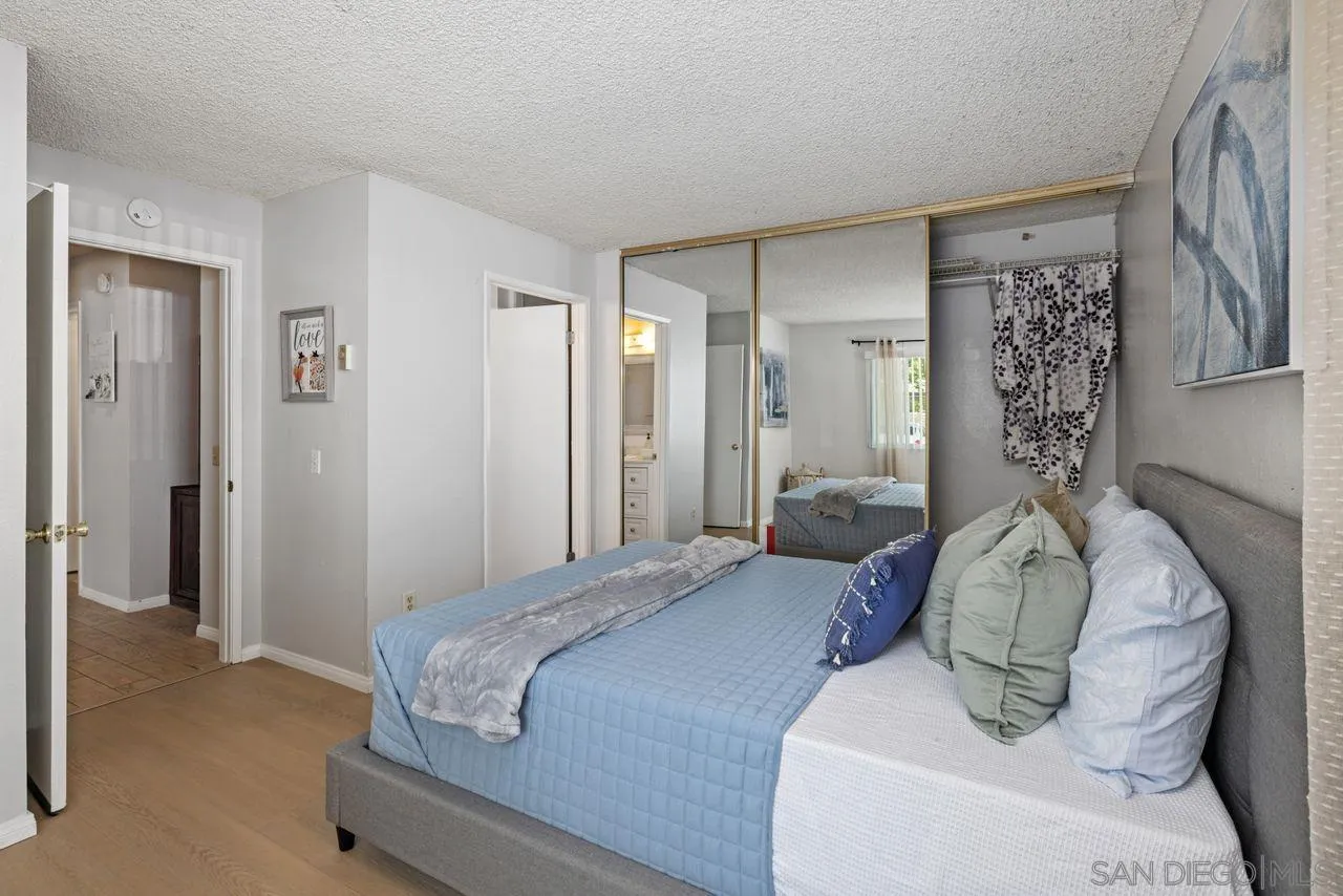 Poway, California, 92064, United States, 3 Bedrooms Bedrooms, ,2 BathroomsBathrooms,Residential,For Sale,1911410