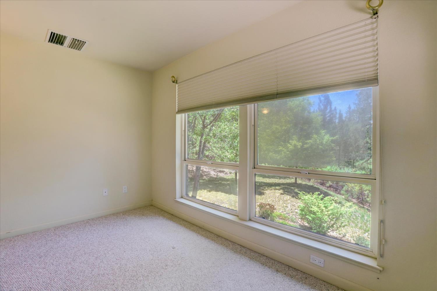 Nevada City, California, 95959, United States, 3 Bedrooms Bedrooms, ,3 BathroomsBathrooms,Residential,For Sale,1928446