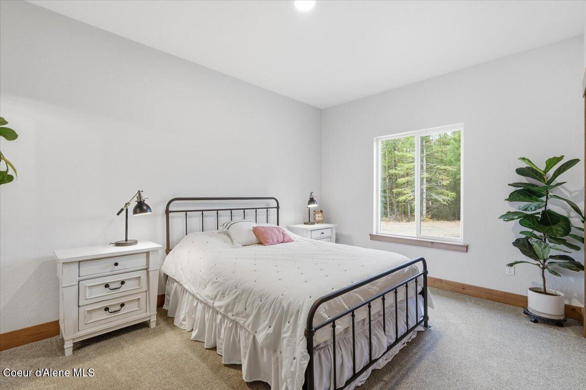 Oldtown, Idaho, 83822, United States, 5 Bedrooms Bedrooms, ,4 BathroomsBathrooms,Residential,For Sale,1992429