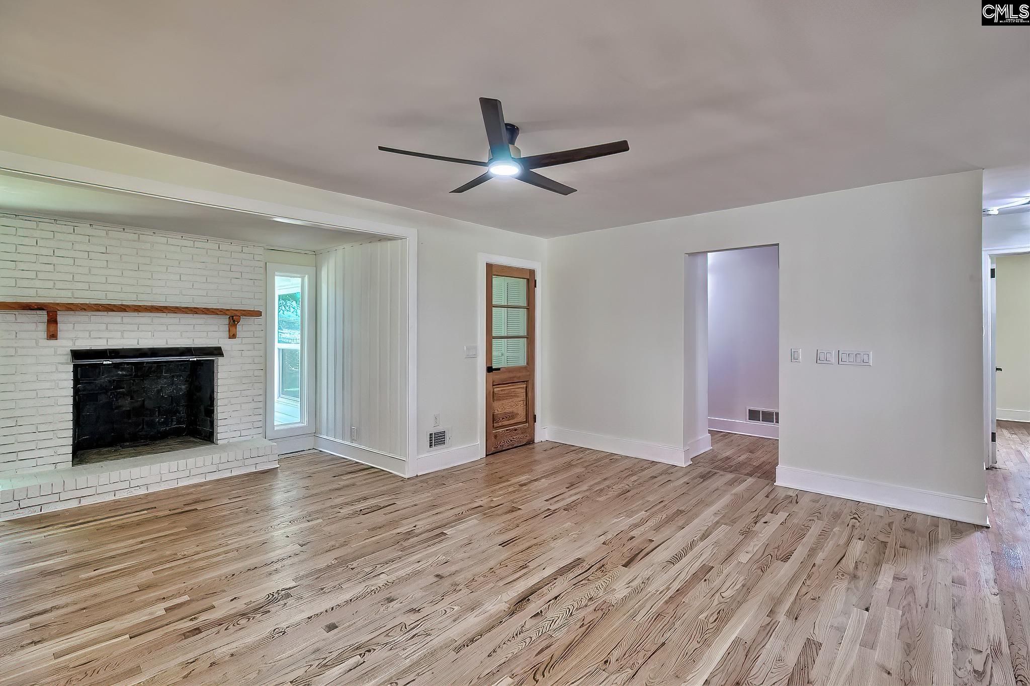 Cayce, South Carolina, 29033, United States, 3 Bedrooms Bedrooms, ,3 BathroomsBathrooms,Residential,For Sale,1875561