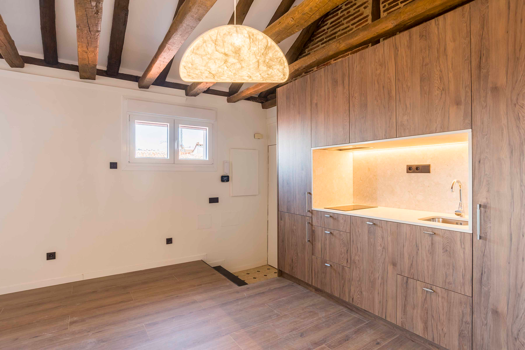  Charming renovated flat on Ruiz Street - 物件實景