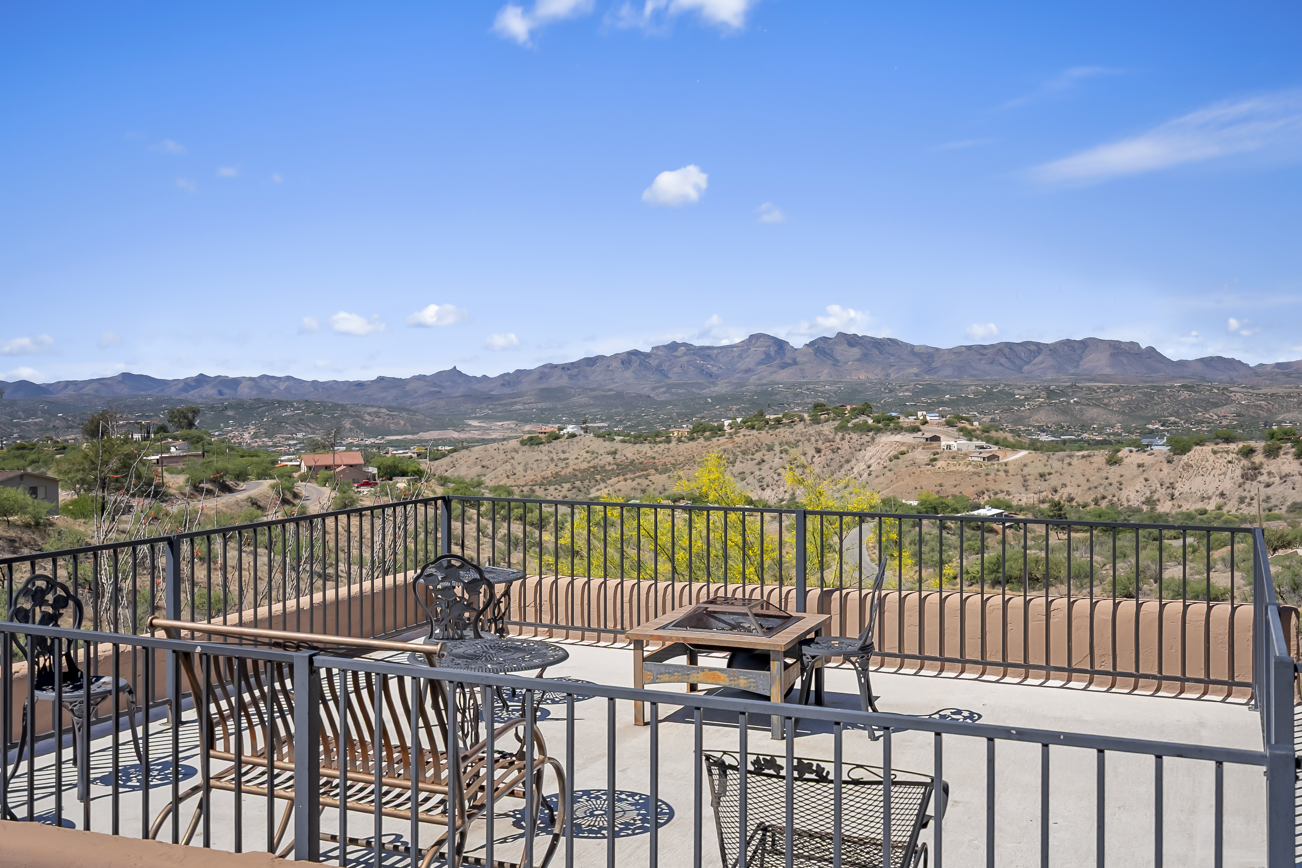 448 Rio Rico Drive  Rio Rico, AZ - 物件實景