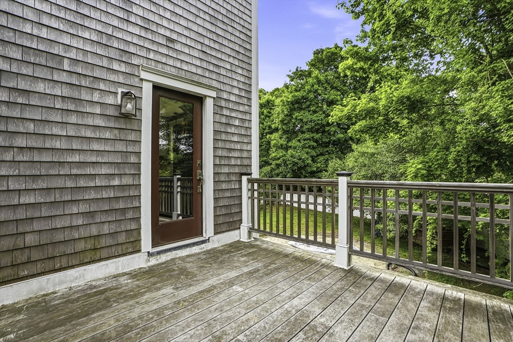 Franklin, Massachusetts, 02038, United States, 3 Bedrooms Bedrooms, ,Residential,For Sale,2048038